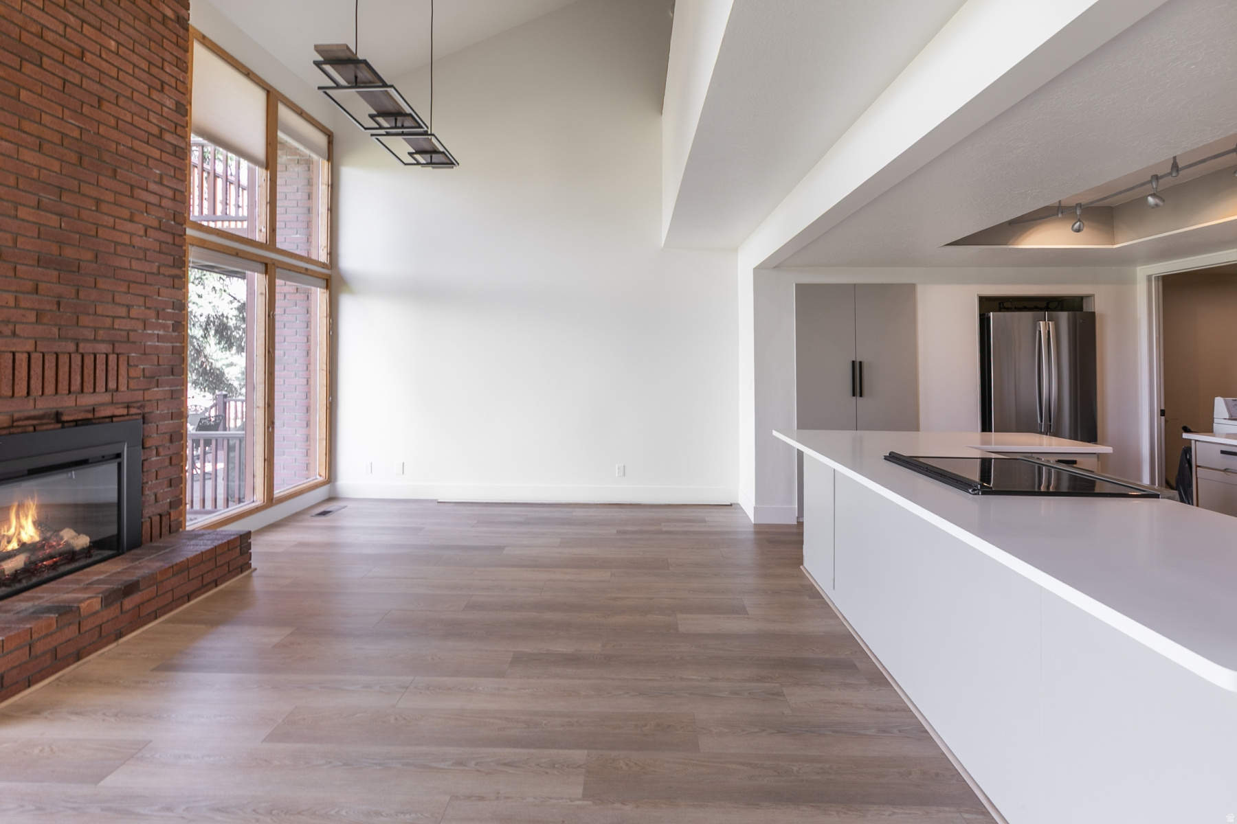 PARK WEST VILLAGE SUB - Residential Lease