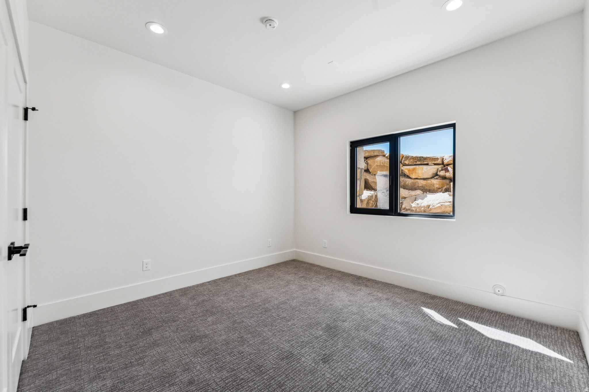 RED LEDGES - Residential