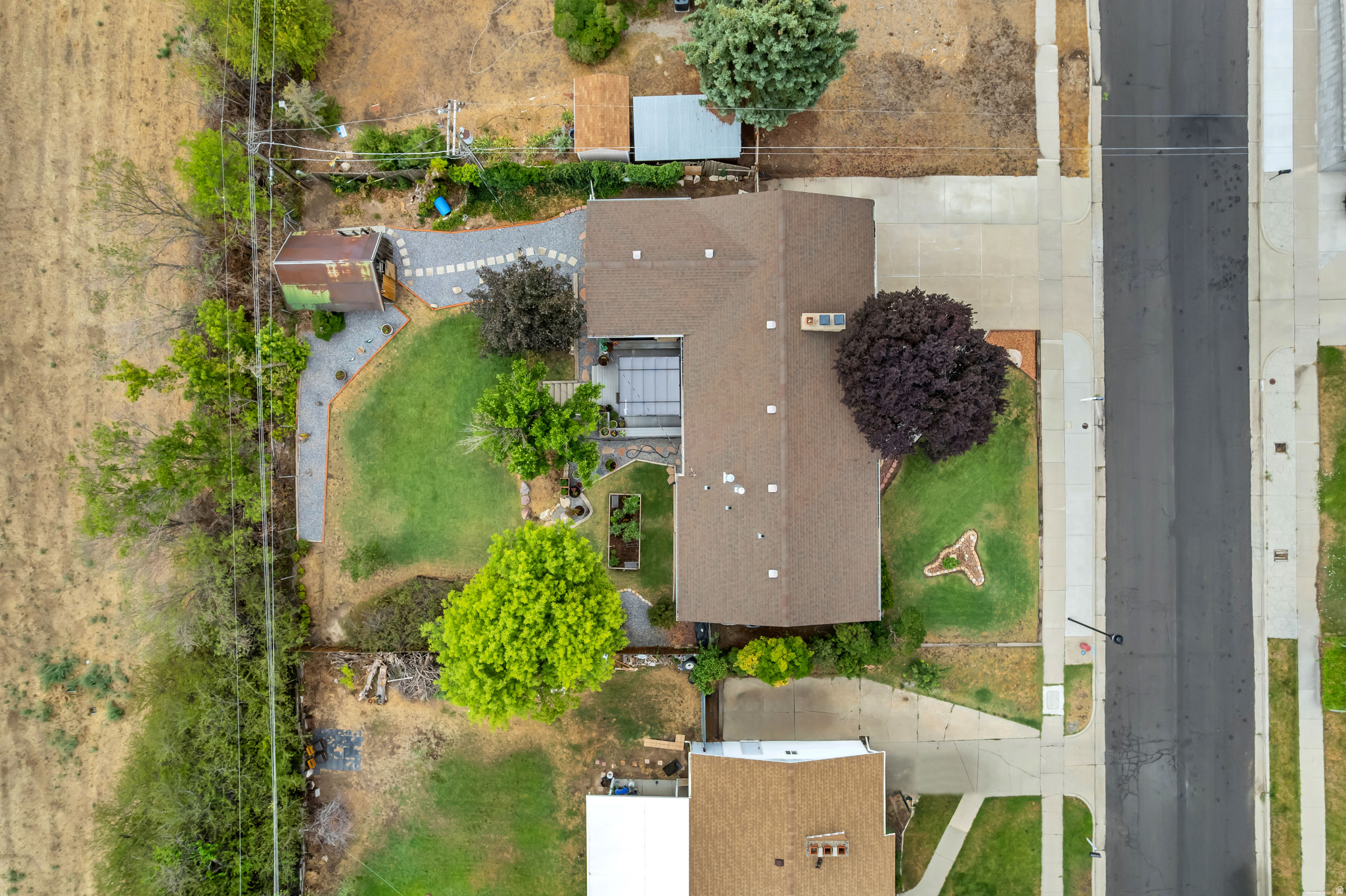 MIDWEST ESTATES - Residential