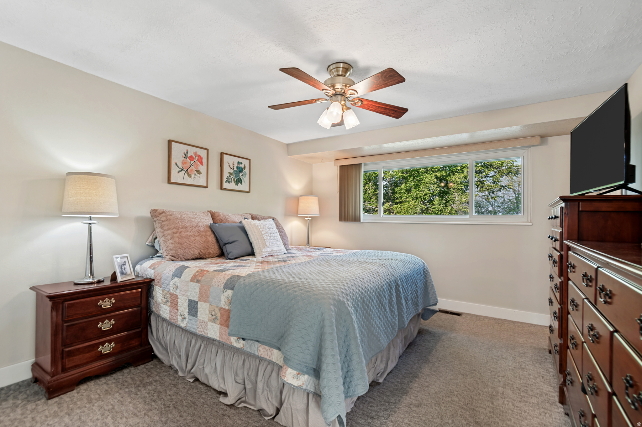 MIDWEST ESTATES - Residential