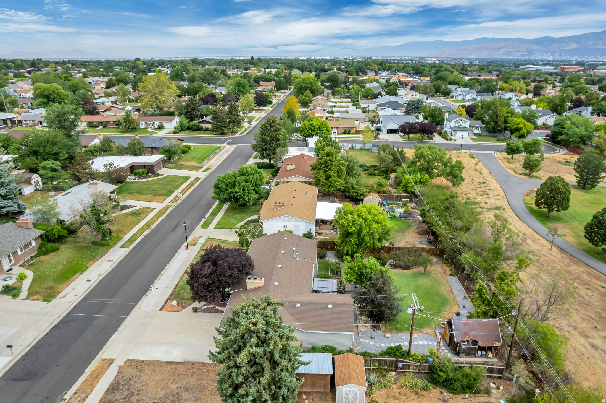 MIDWEST ESTATES - Residential