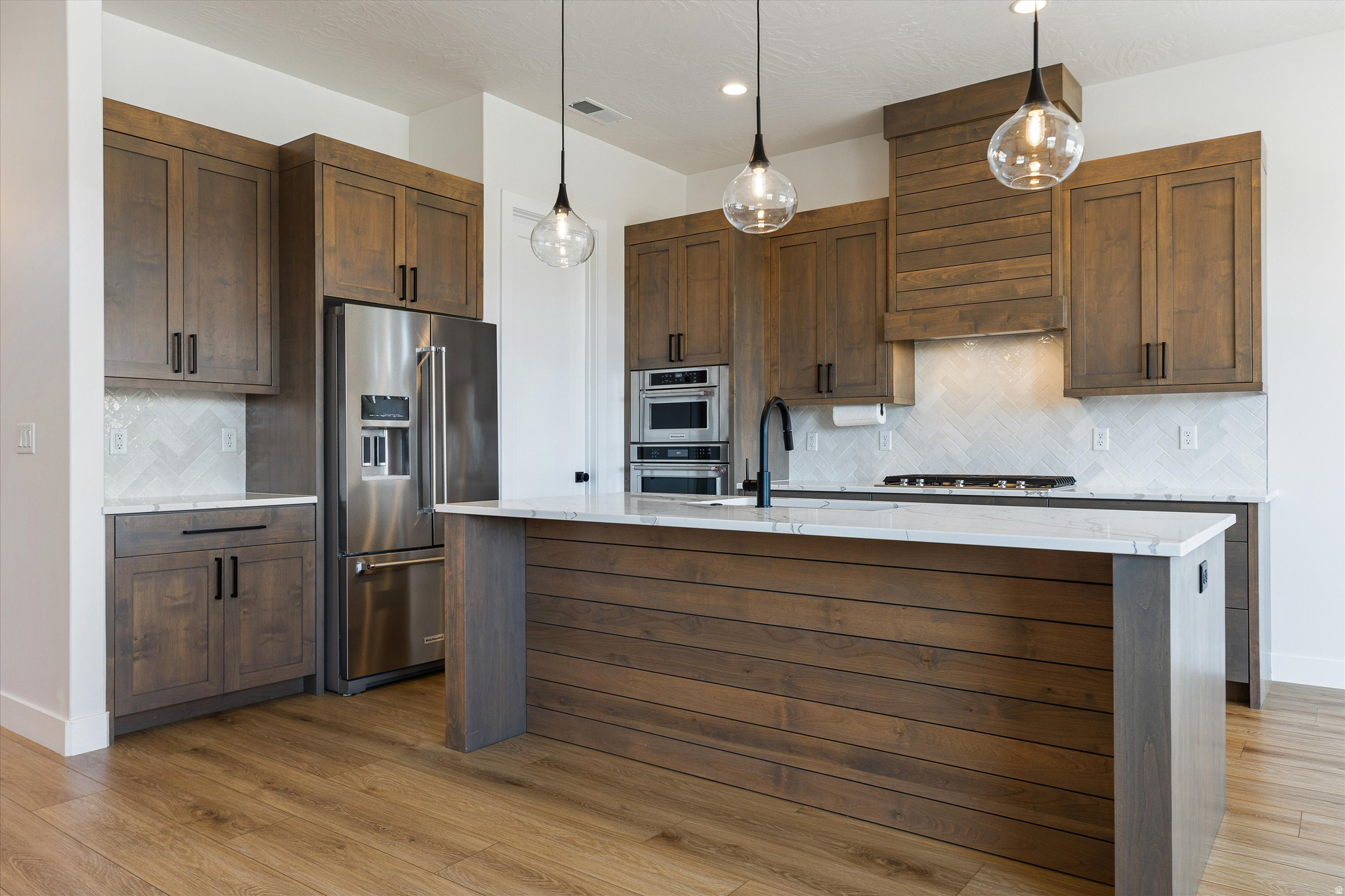 LAS COLINAS PH 3 - Residential
