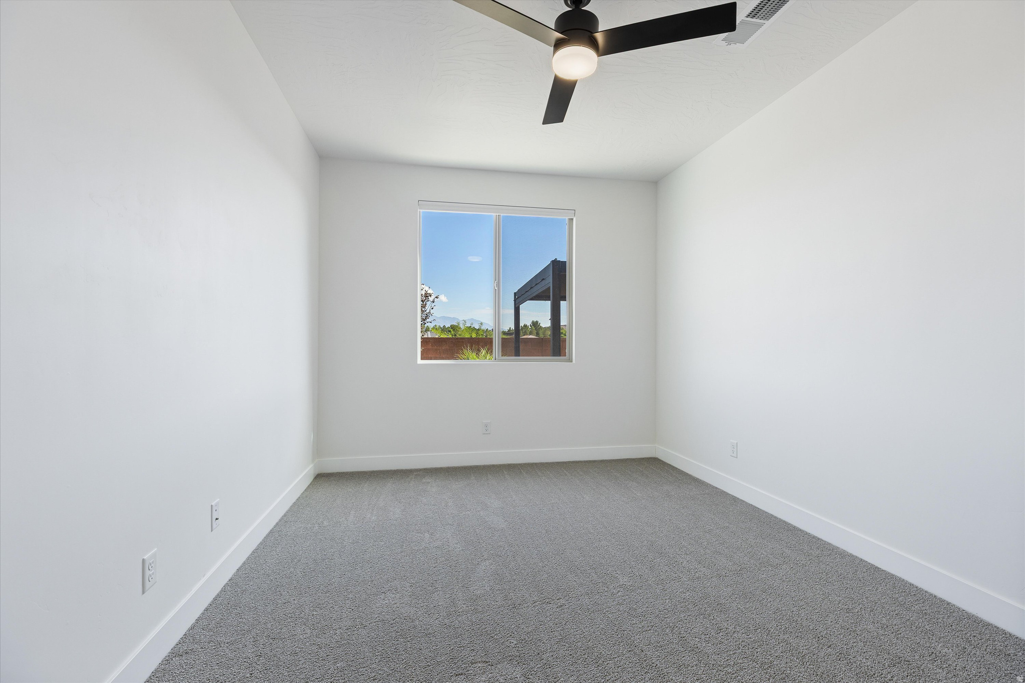 LAS COLINAS PH 3 - Residential