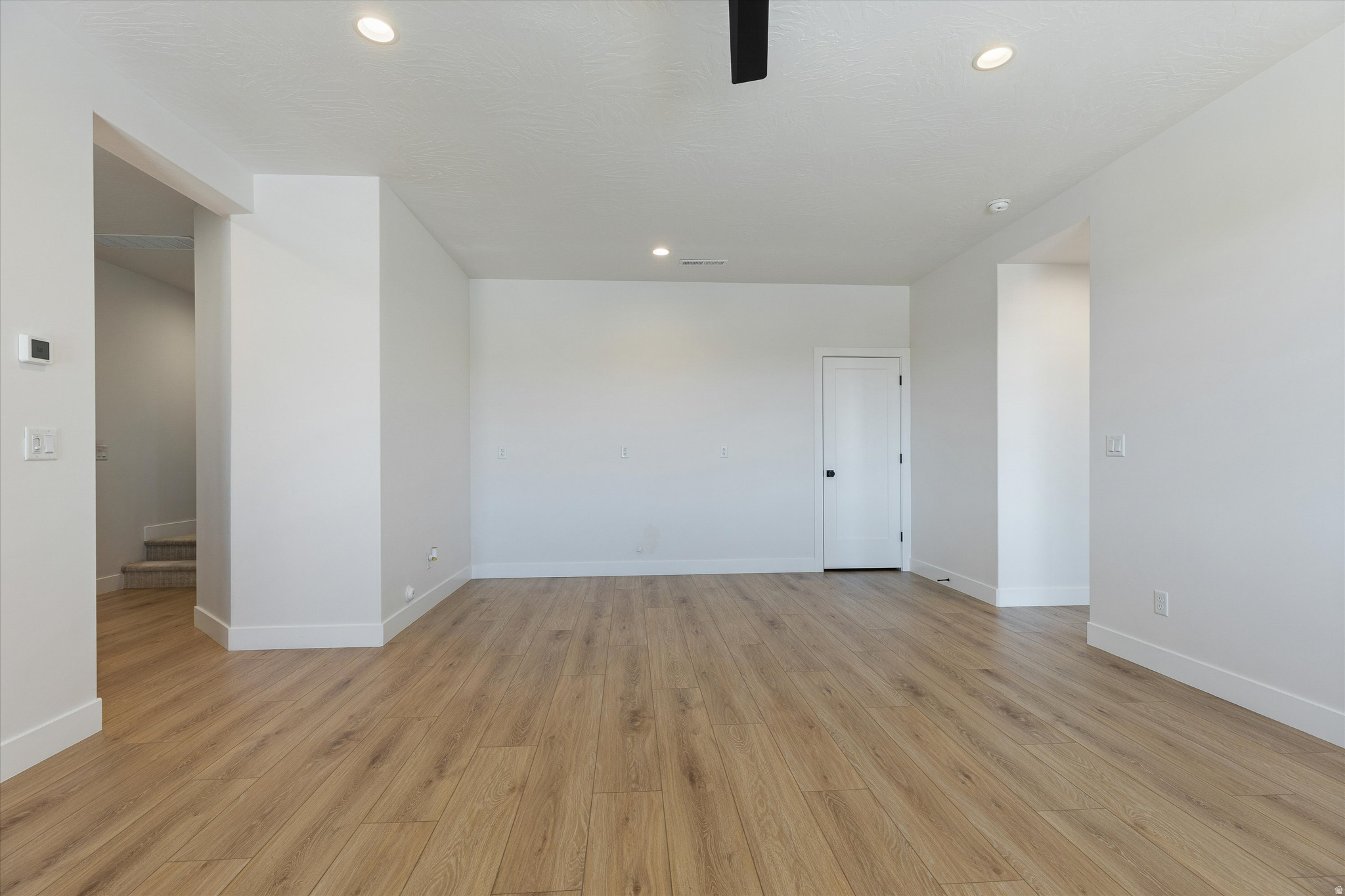 LAS COLINAS PH 3 - Residential