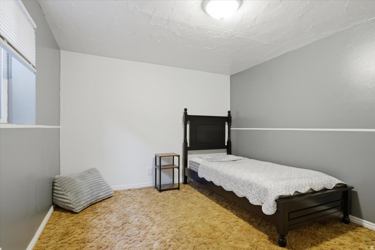 COLONY WEST - Residential