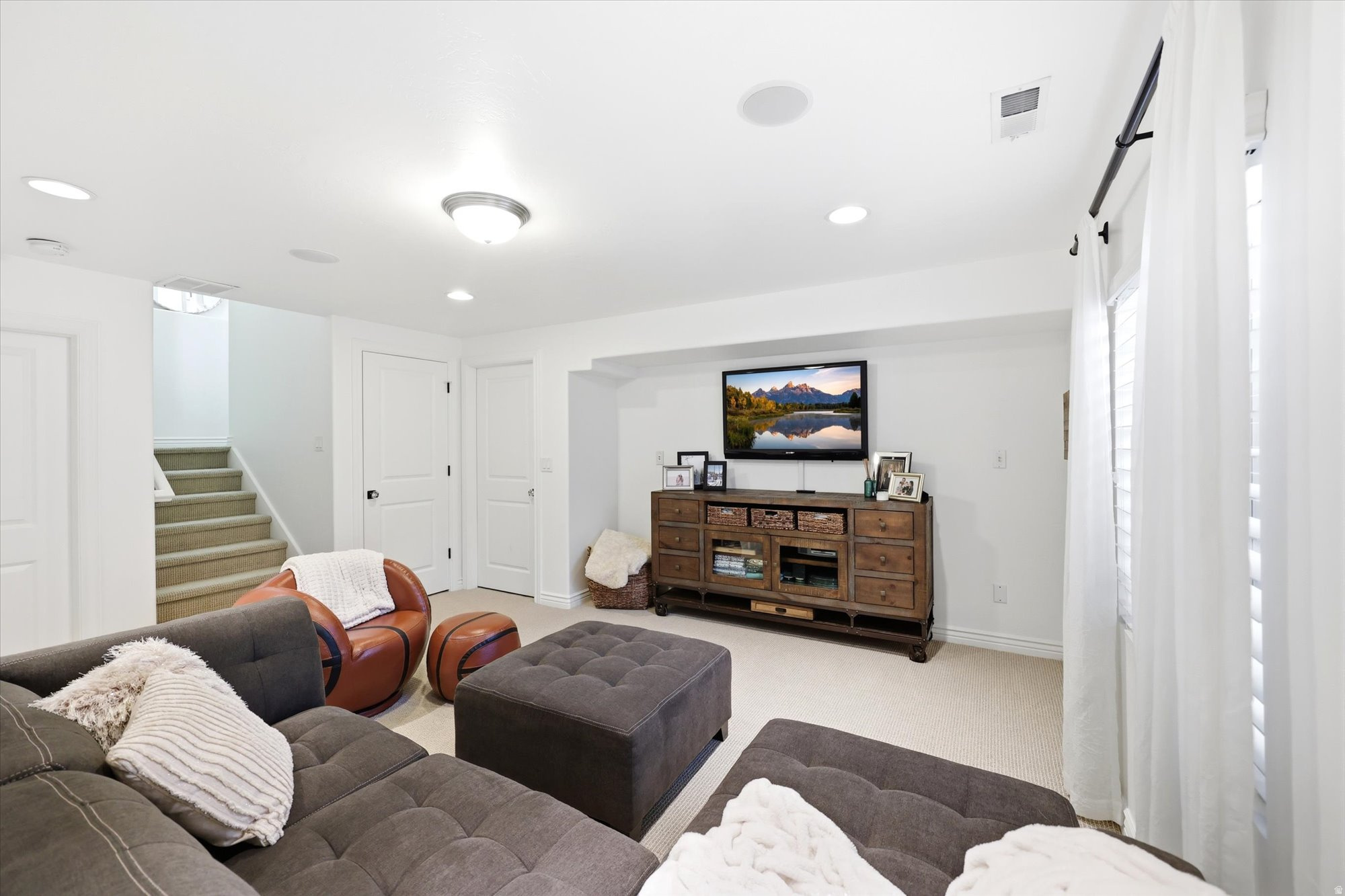 KENNECOTT - Residential