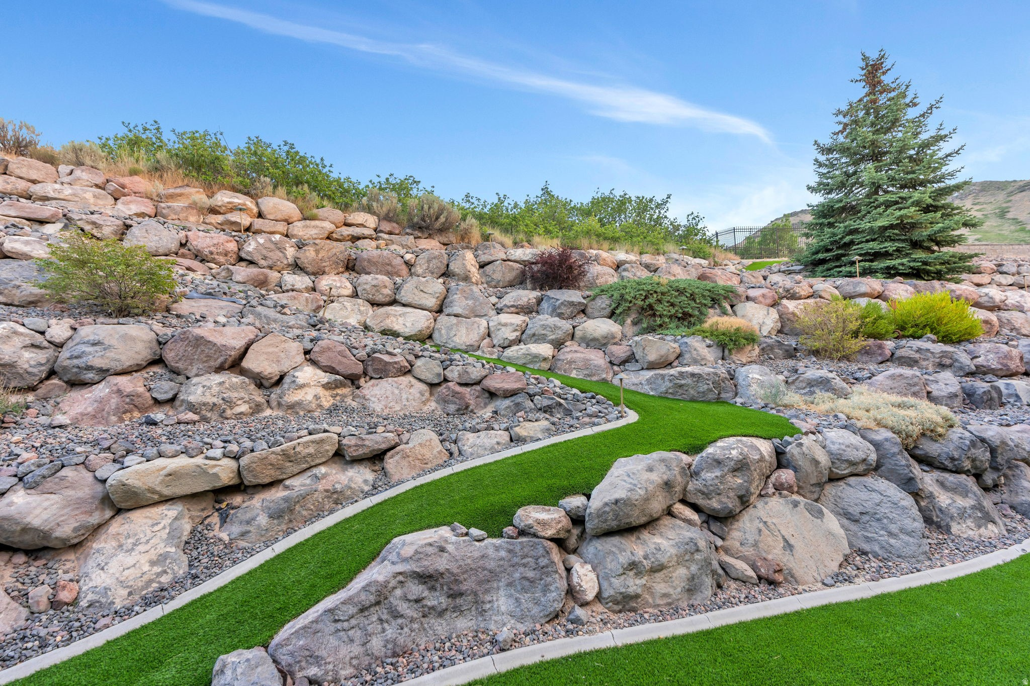 HERRIMAN HEIGHTS - Residential