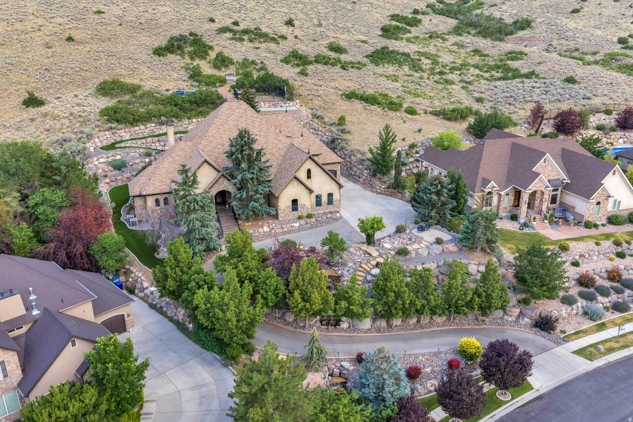 HERRIMAN HEIGHTS - Residential
