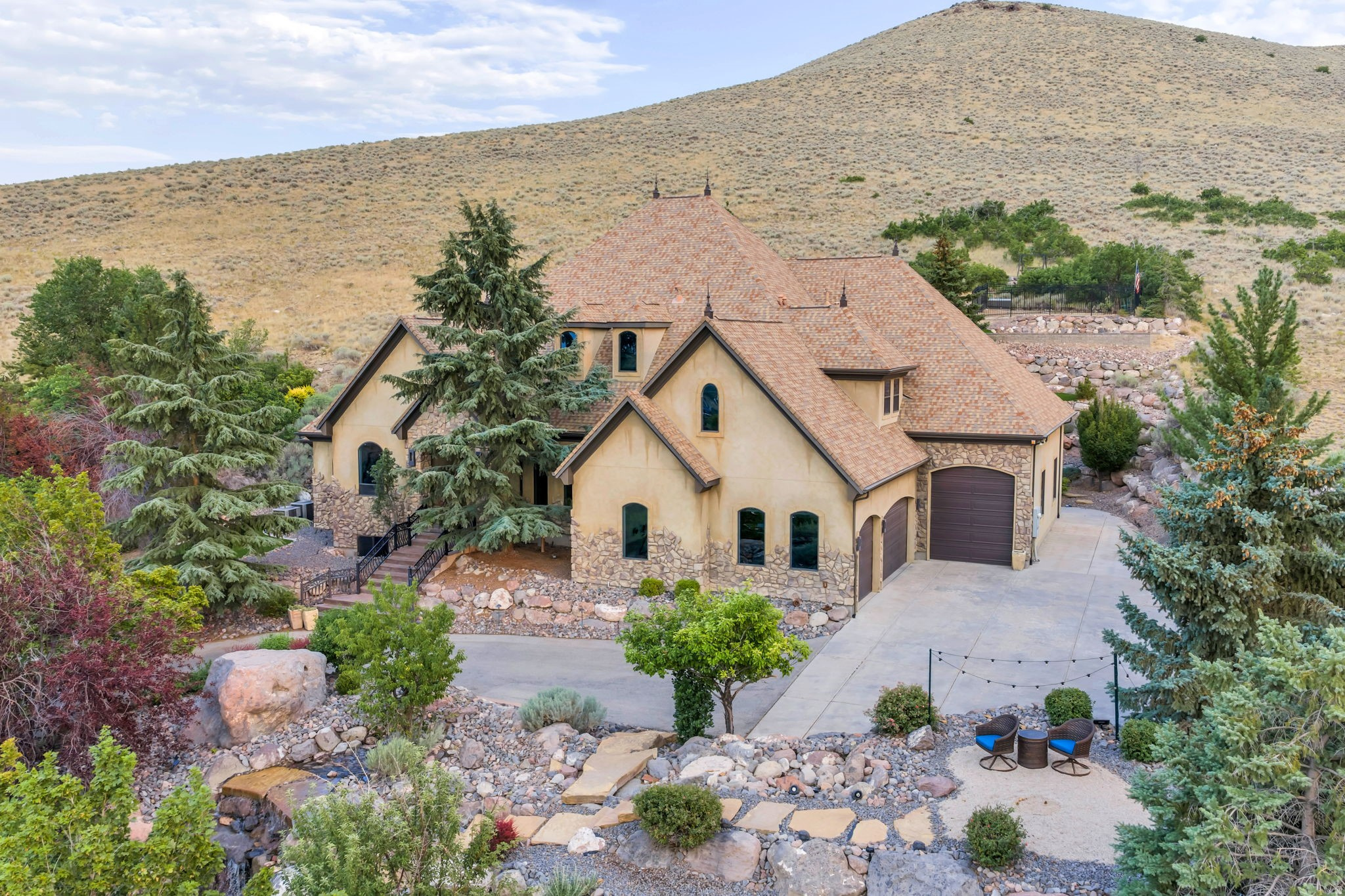 HERRIMAN HEIGHTS - Residential