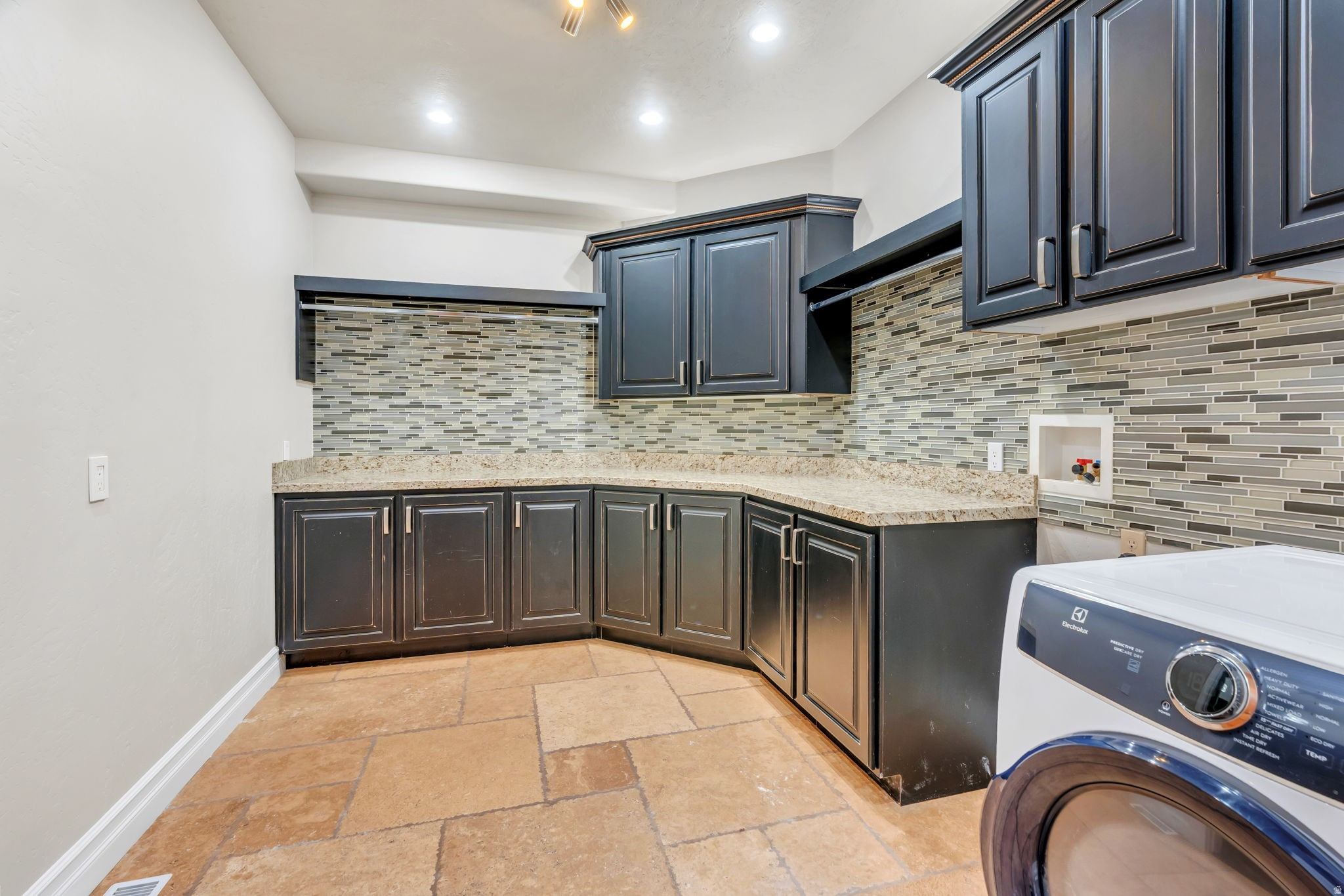 HERRIMAN HEIGHTS - Residential