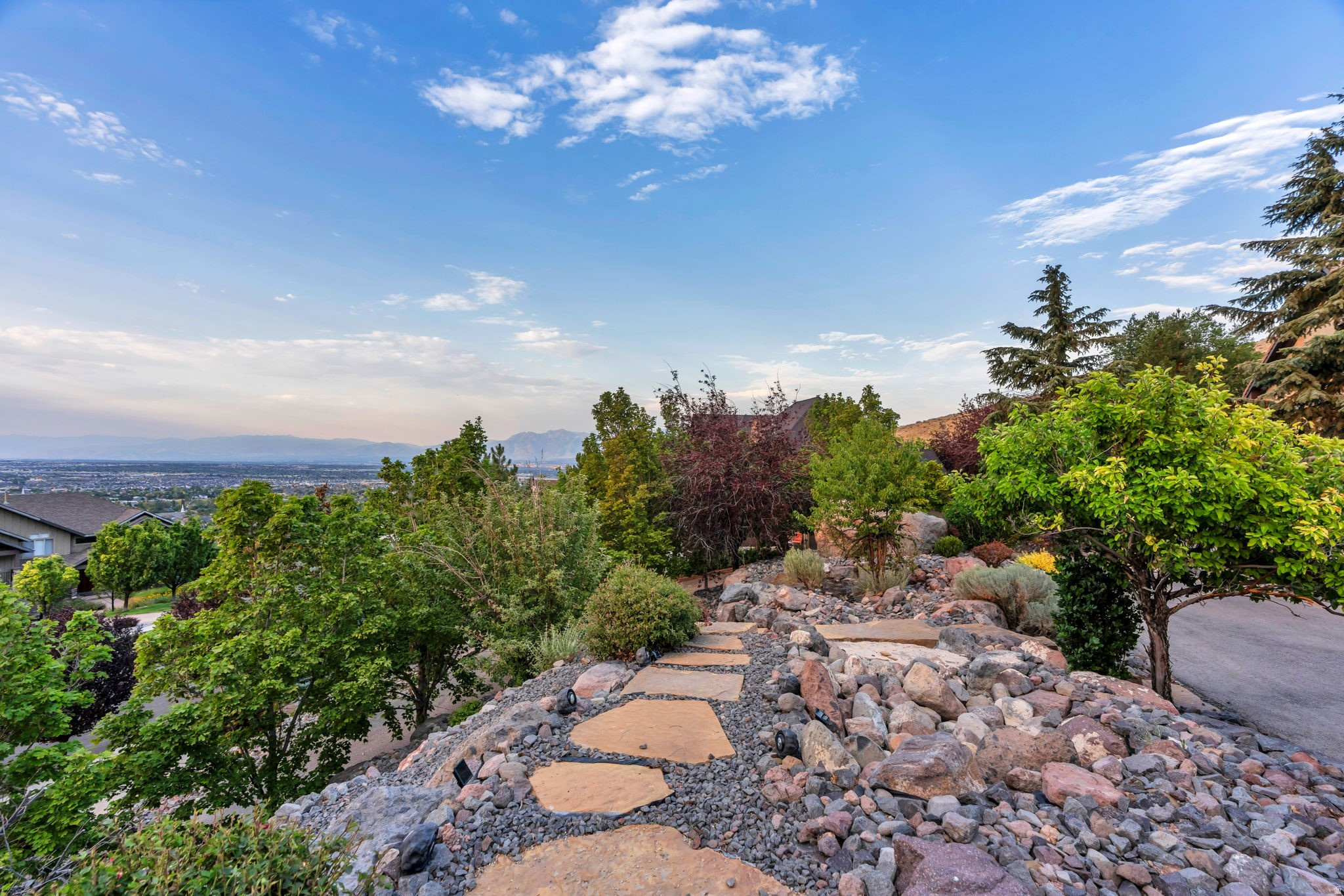 HERRIMAN HEIGHTS - Residential