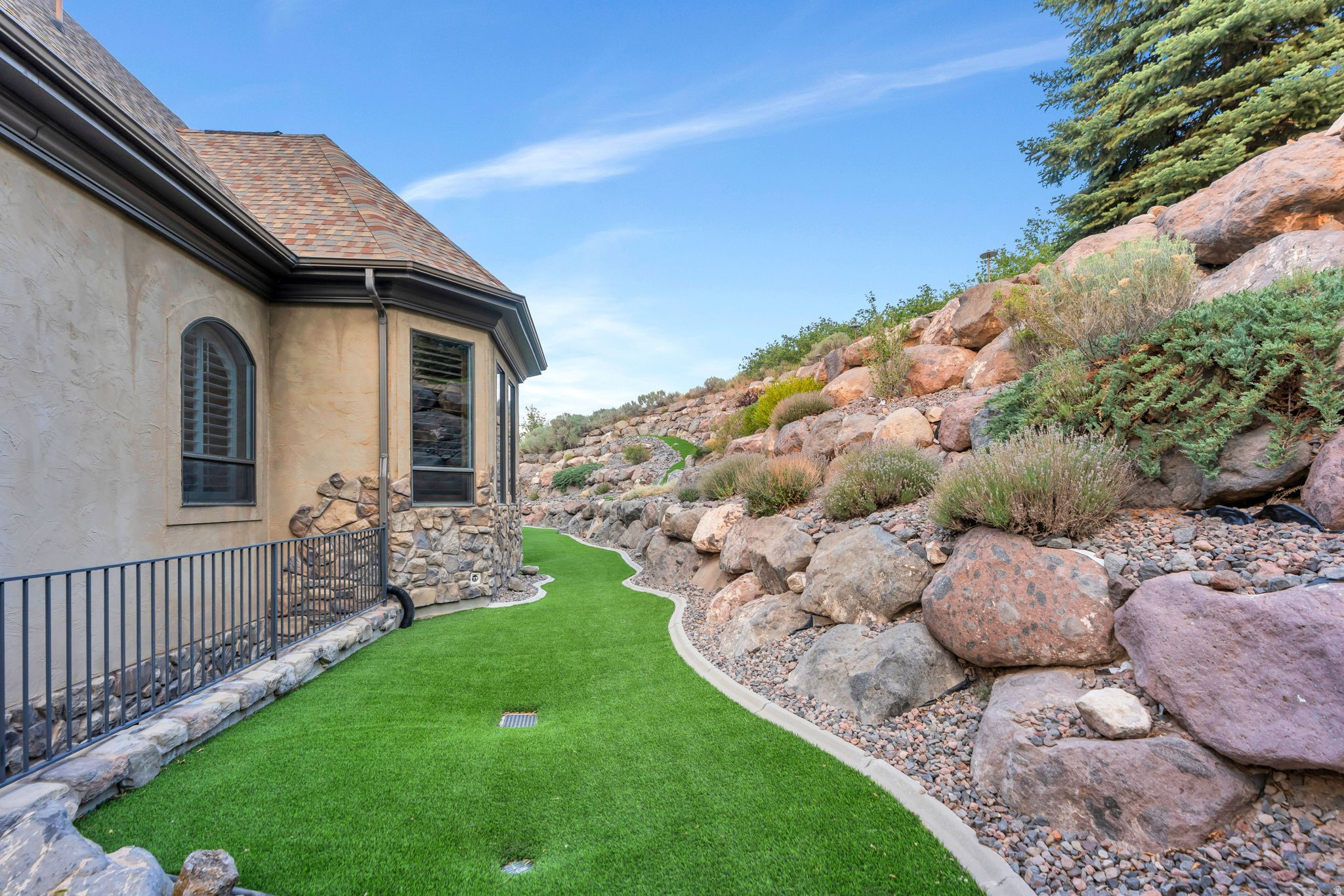 HERRIMAN HEIGHTS - Residential