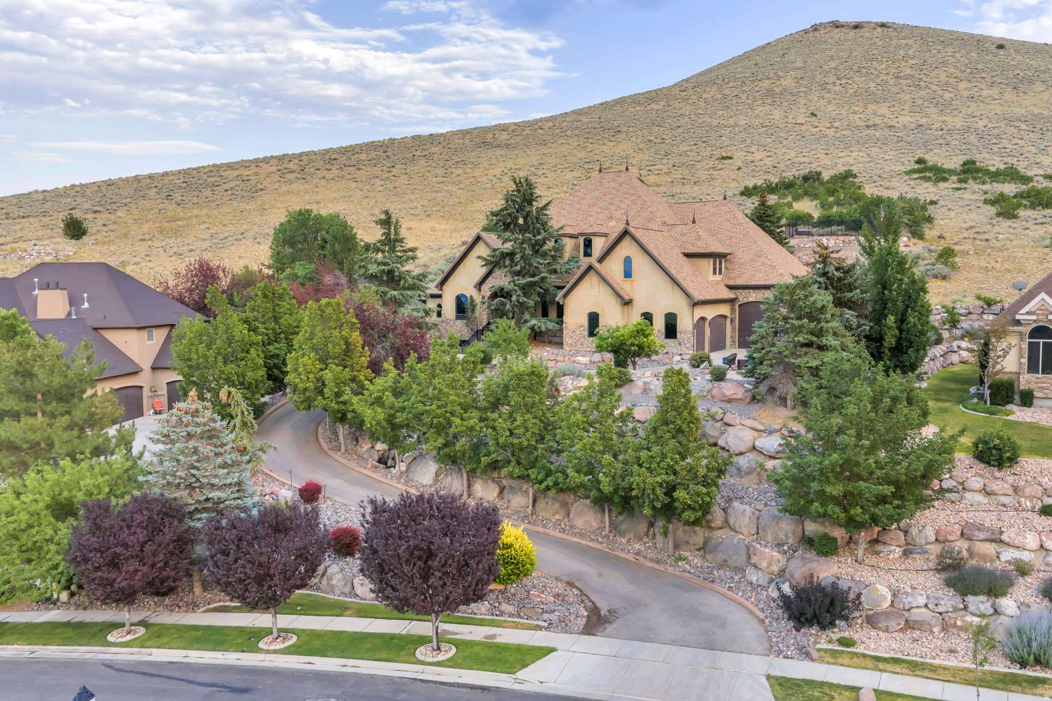 HERRIMAN HEIGHTS - Residential