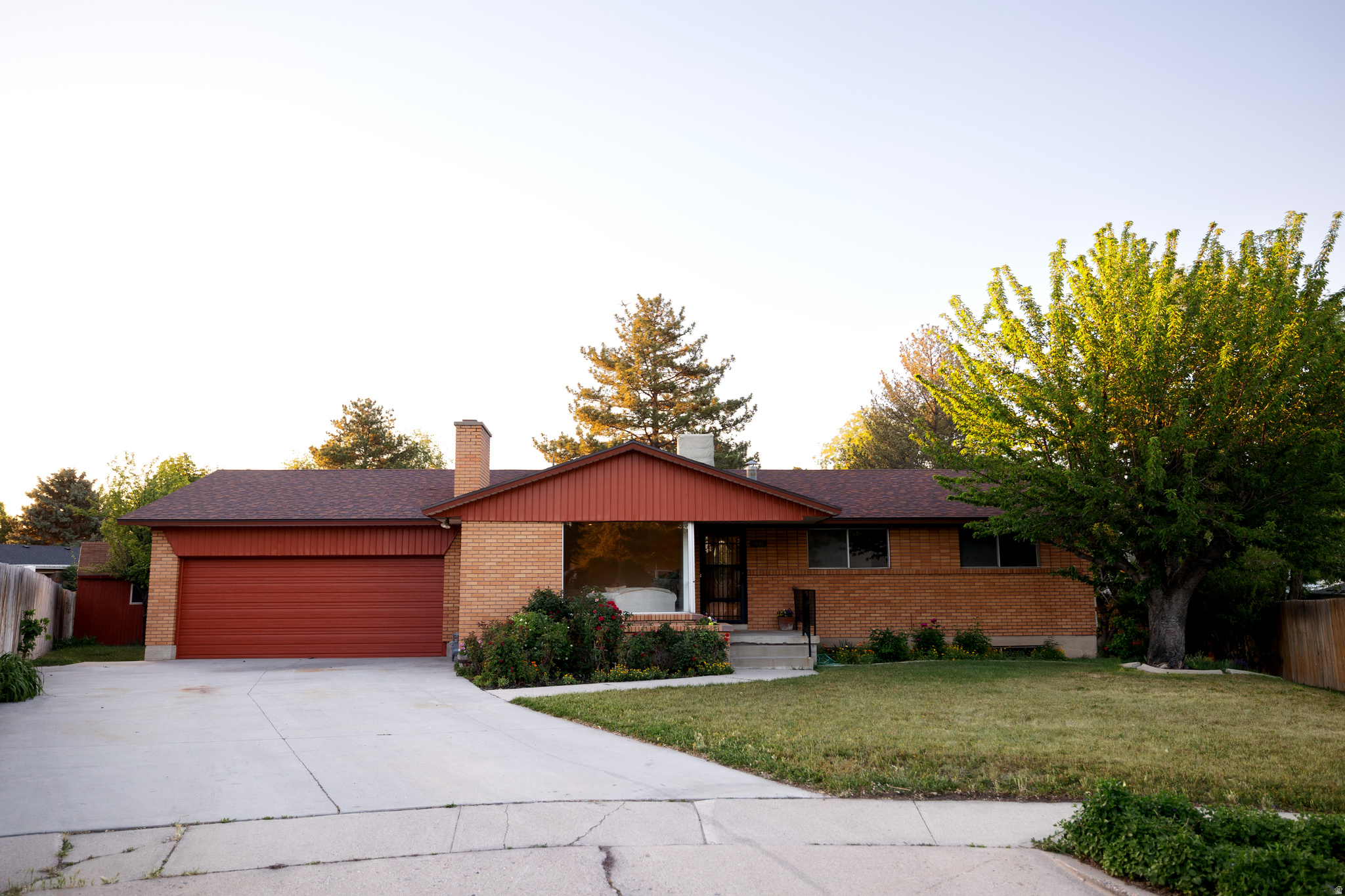 WILLOW RUN PARK - Residential