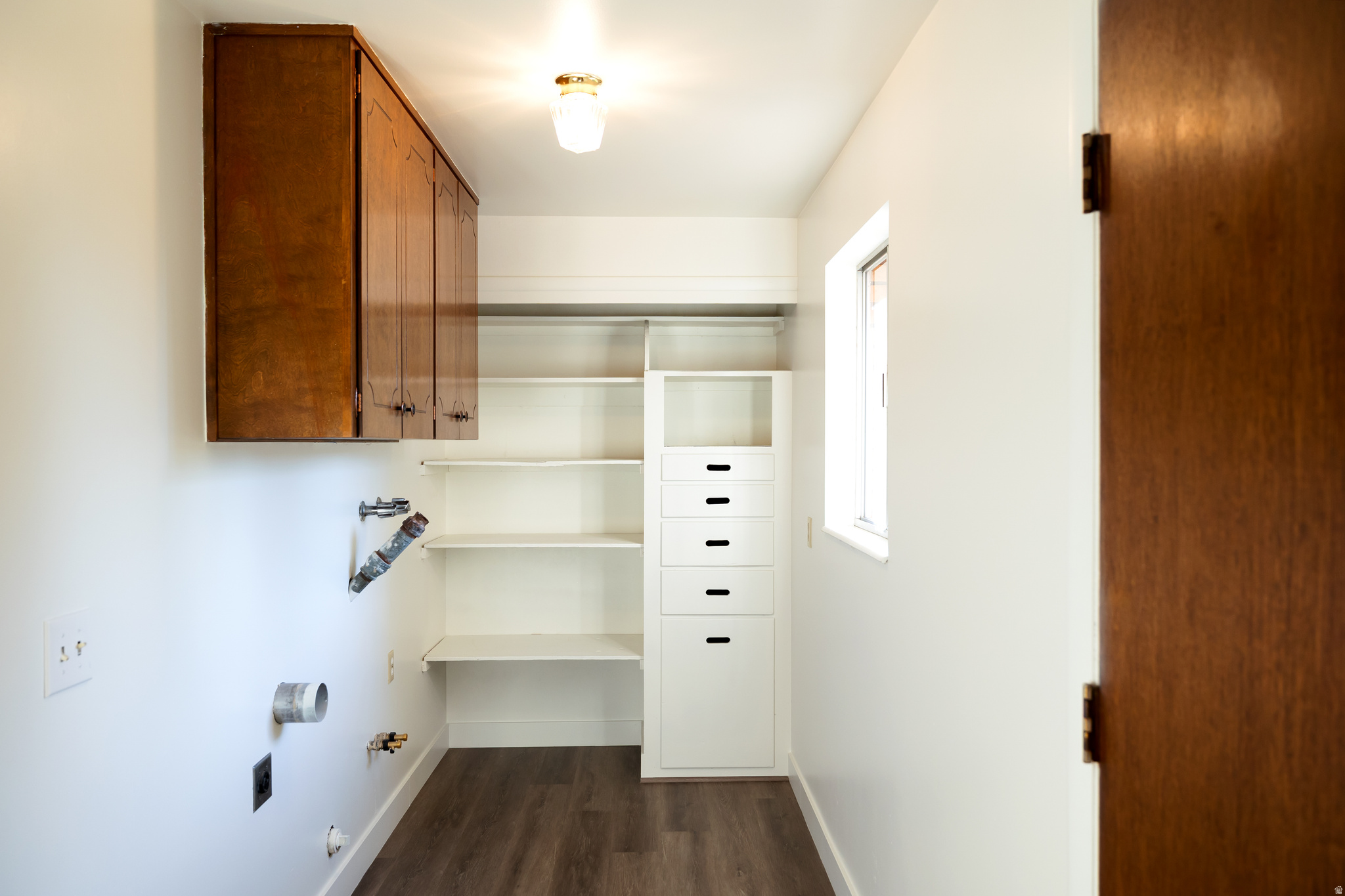 WILLOW RUN PARK - Residential