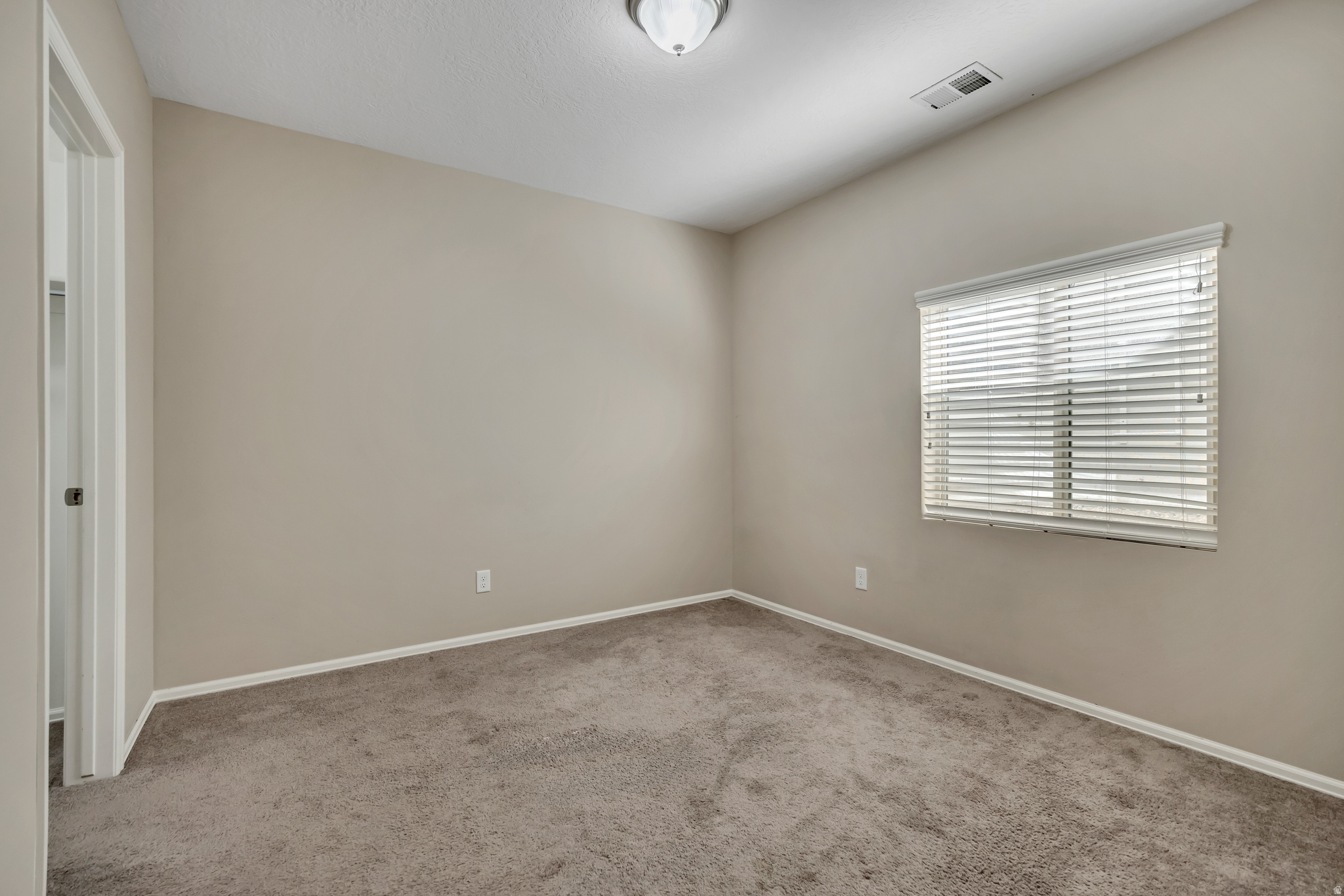 GREY HAWK - Residential