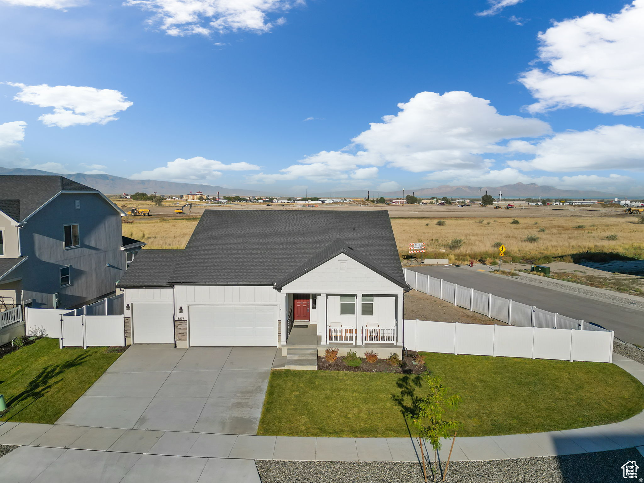 PASTURES AT SADDLEBACK - Residential