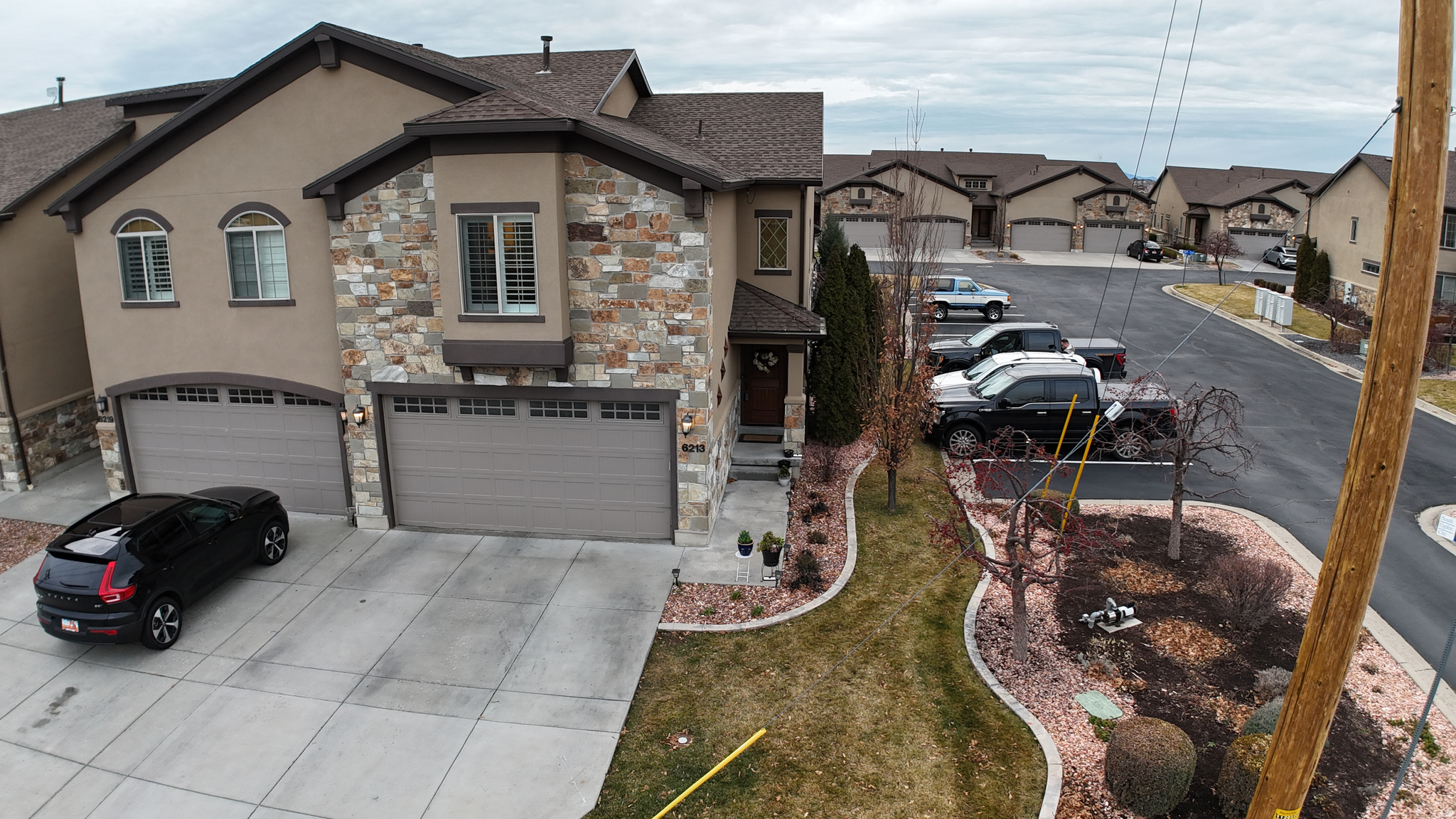 TUSCAN RIDGE TOWNHOM - Residential