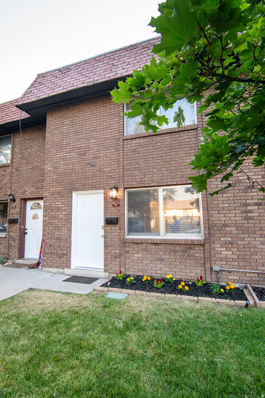 WILLOW TREE CONDO - Residential