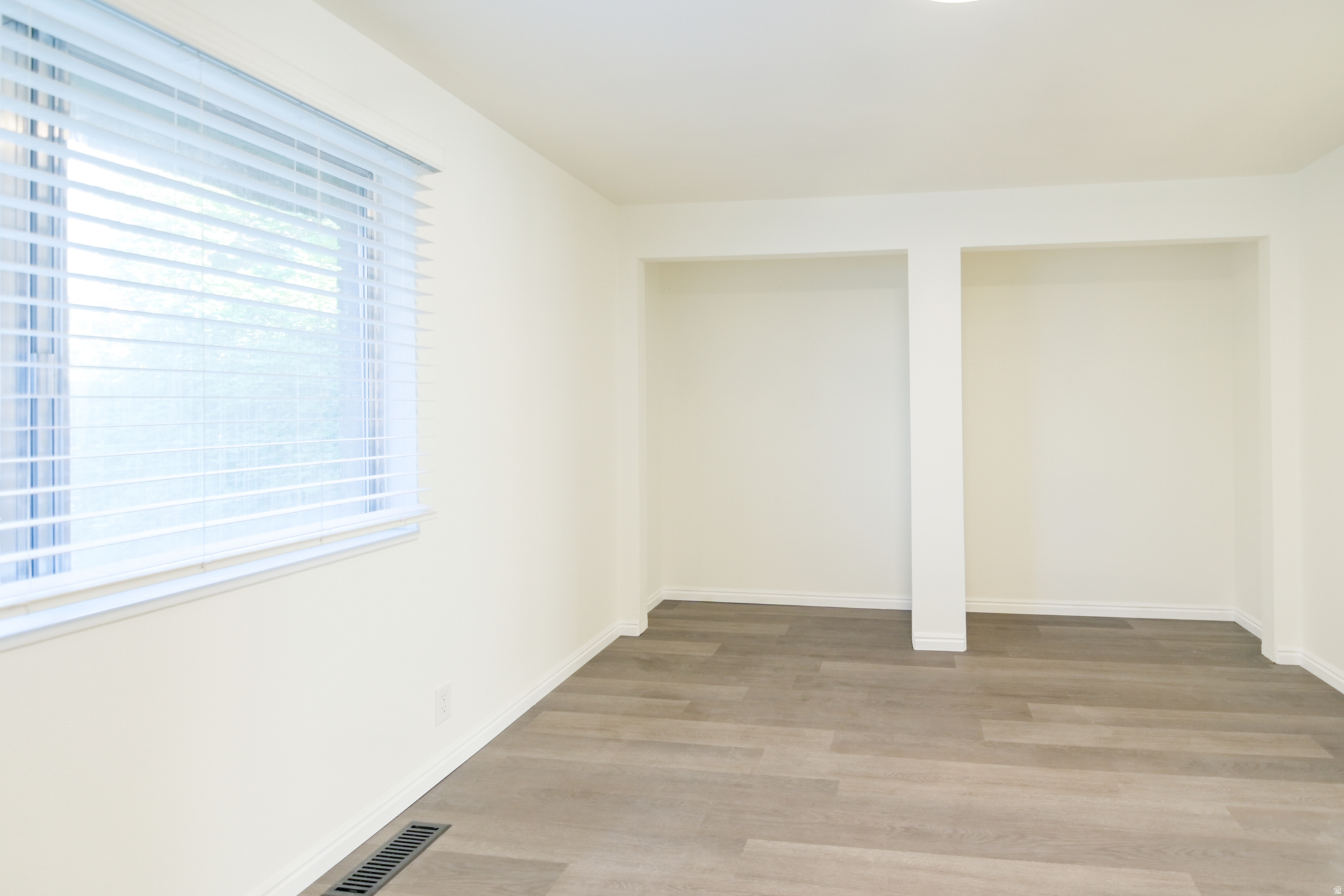 WILLOW TREE CONDO - Residential