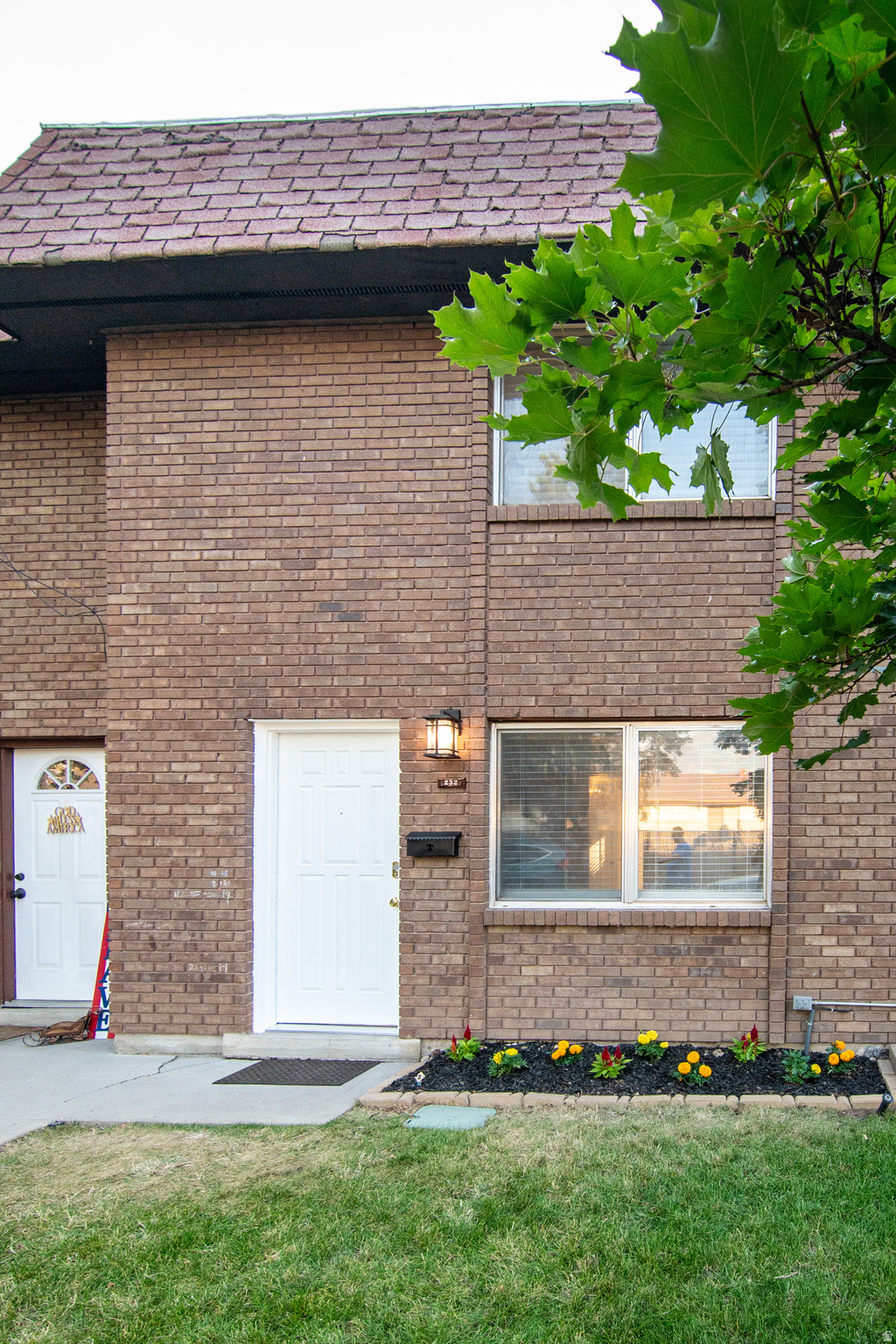 WILLOW TREE CONDO - Residential