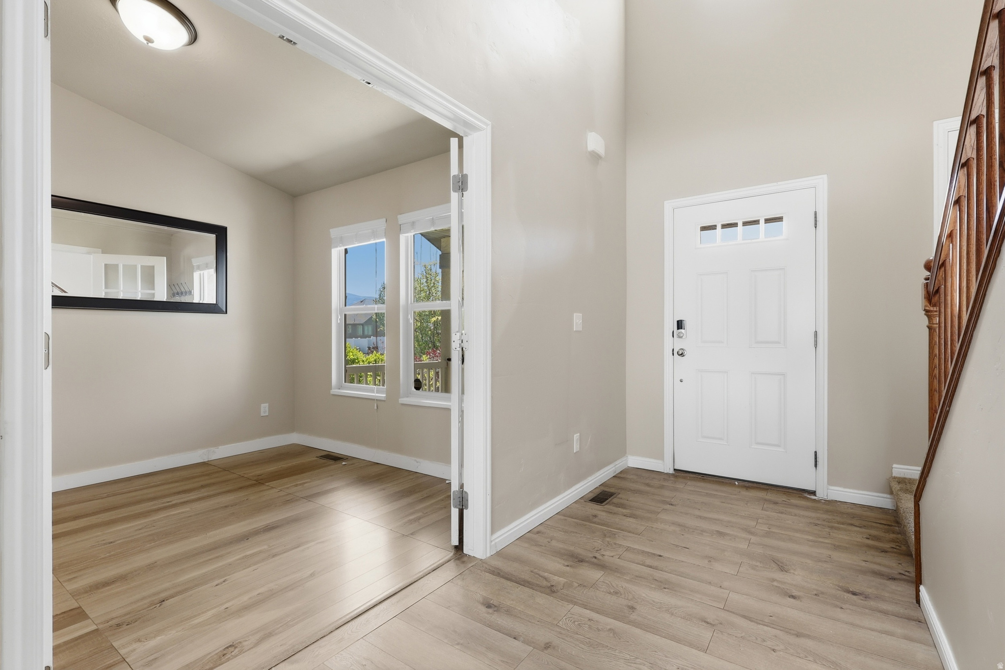 MOUNTAIN VIEW ESTATE - Residential