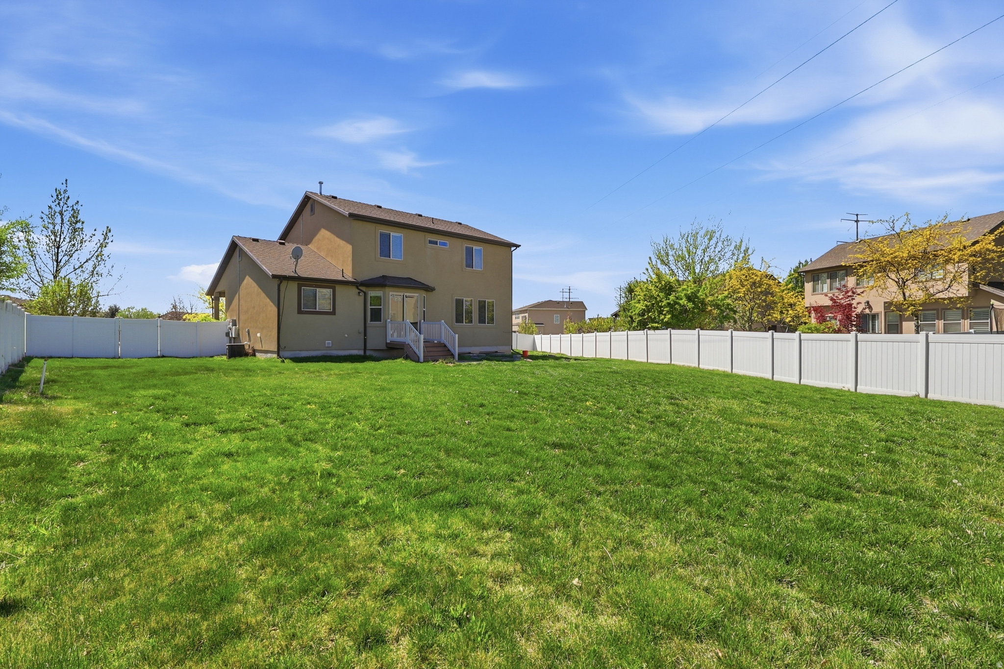 MOUNTAIN VIEW ESTATE - Residential
