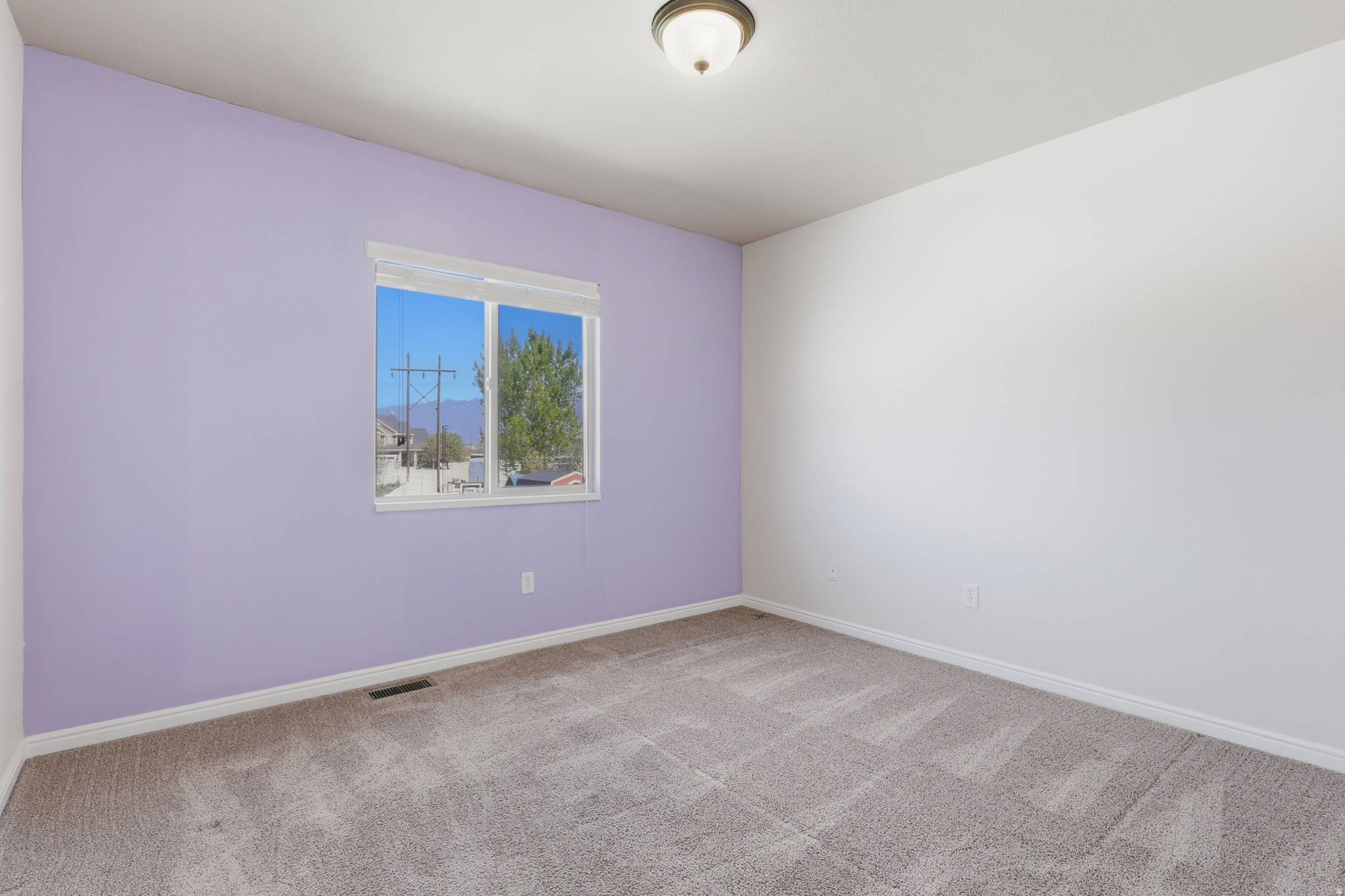 MOUNTAIN VIEW ESTATE - Residential