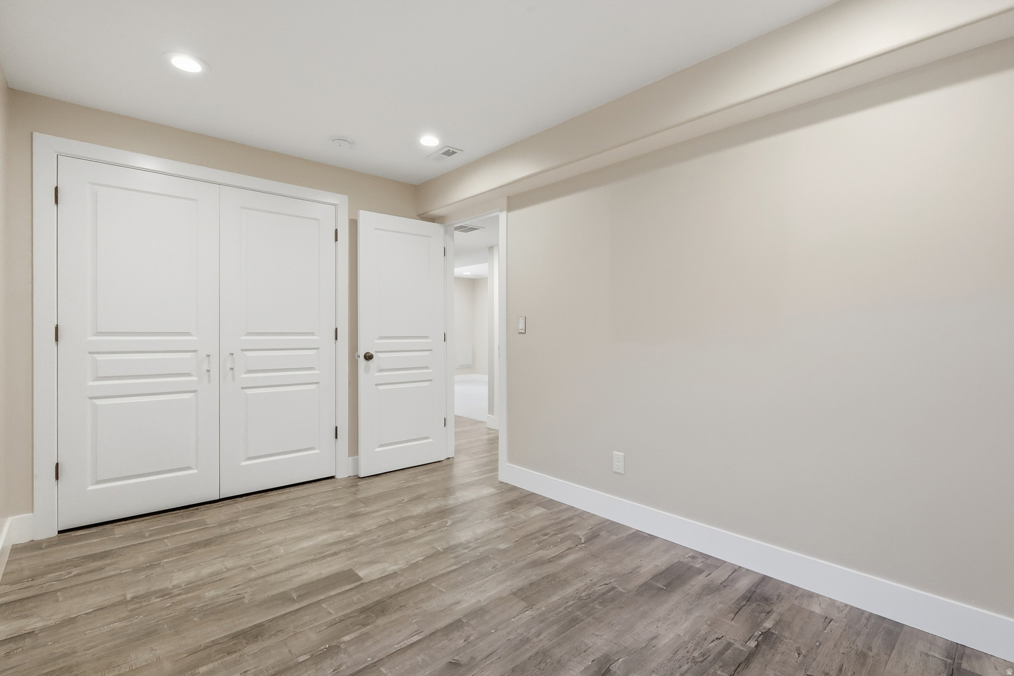 MOUNTAIN VIEW ESTATE - Residential