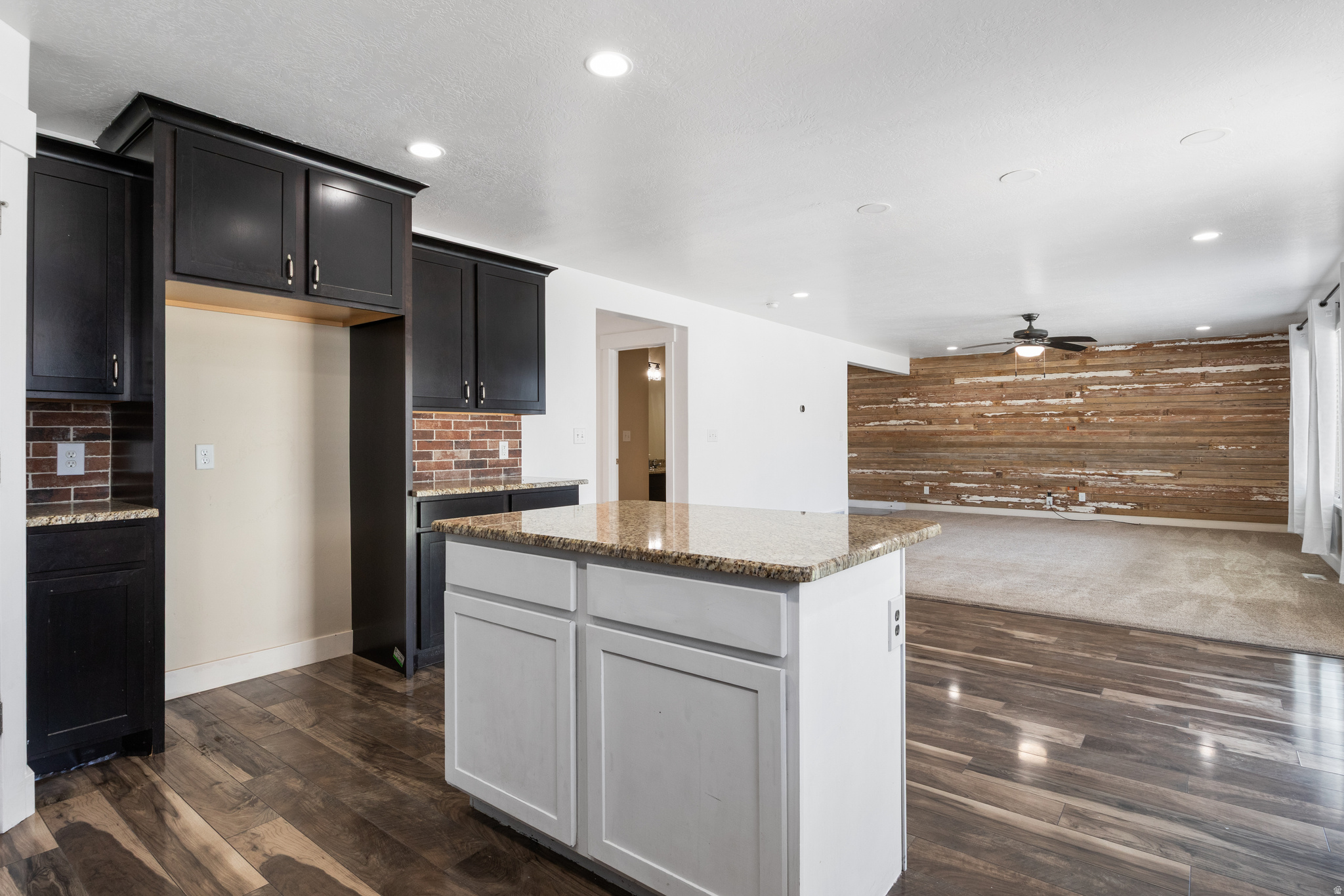 VINEYARD - Residential