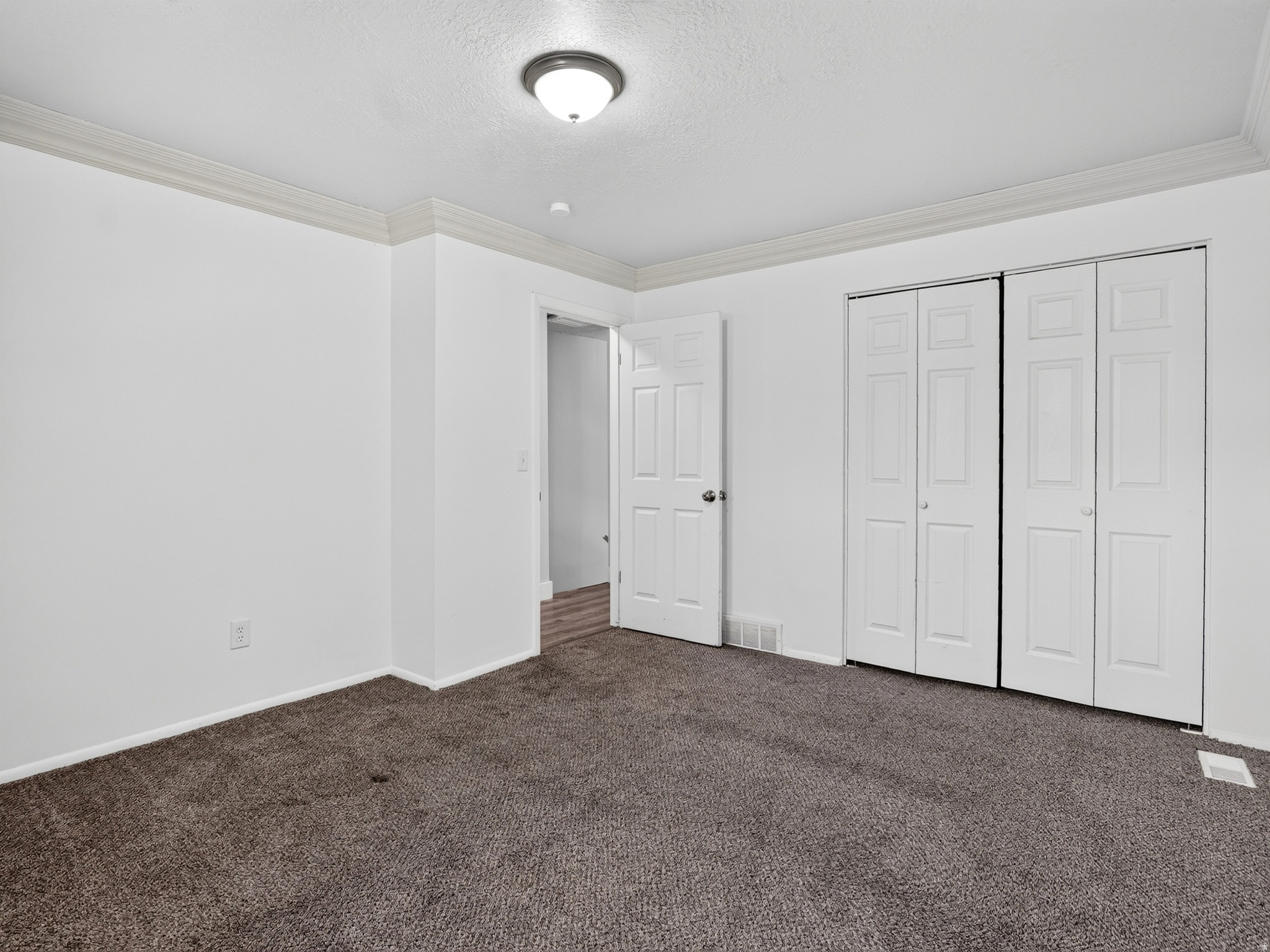 MILCREEK MANOR - Residential