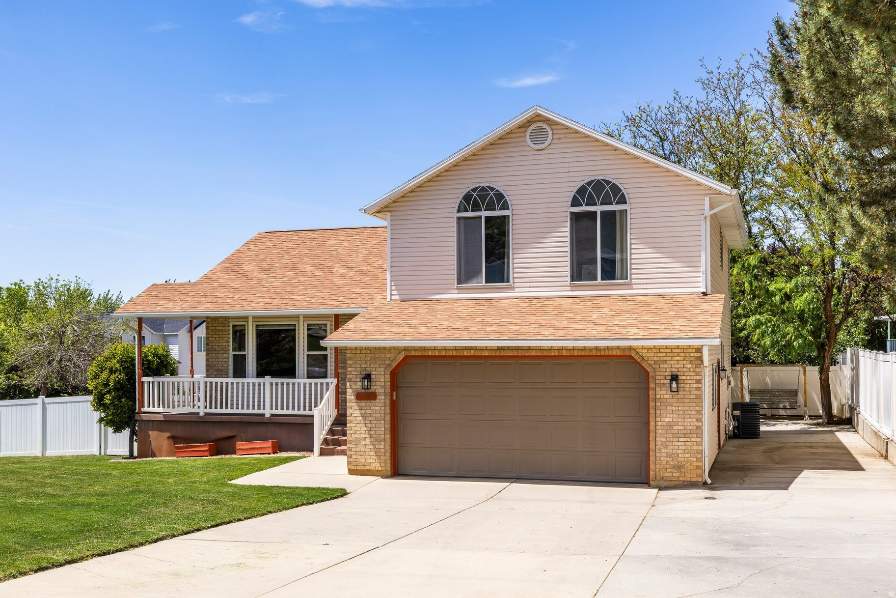 WARREN ACRES - Residential