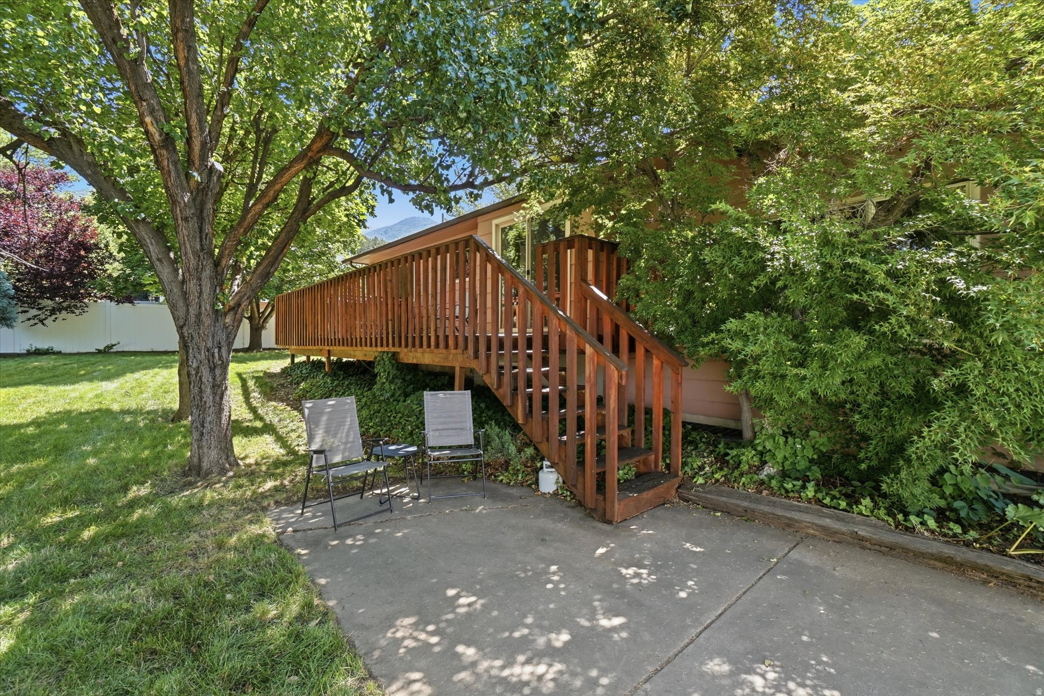 SOMERSET FARMS - Residential