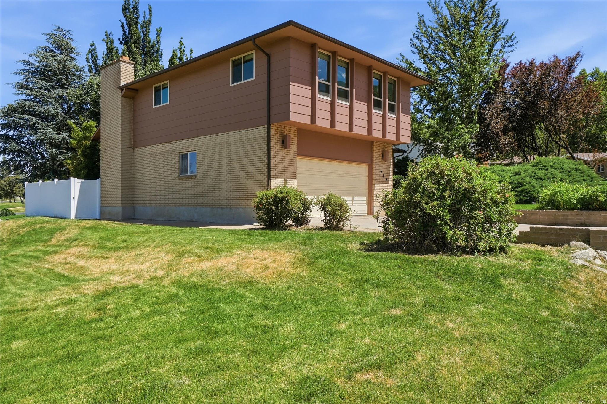 SOMERSET FARMS - Residential