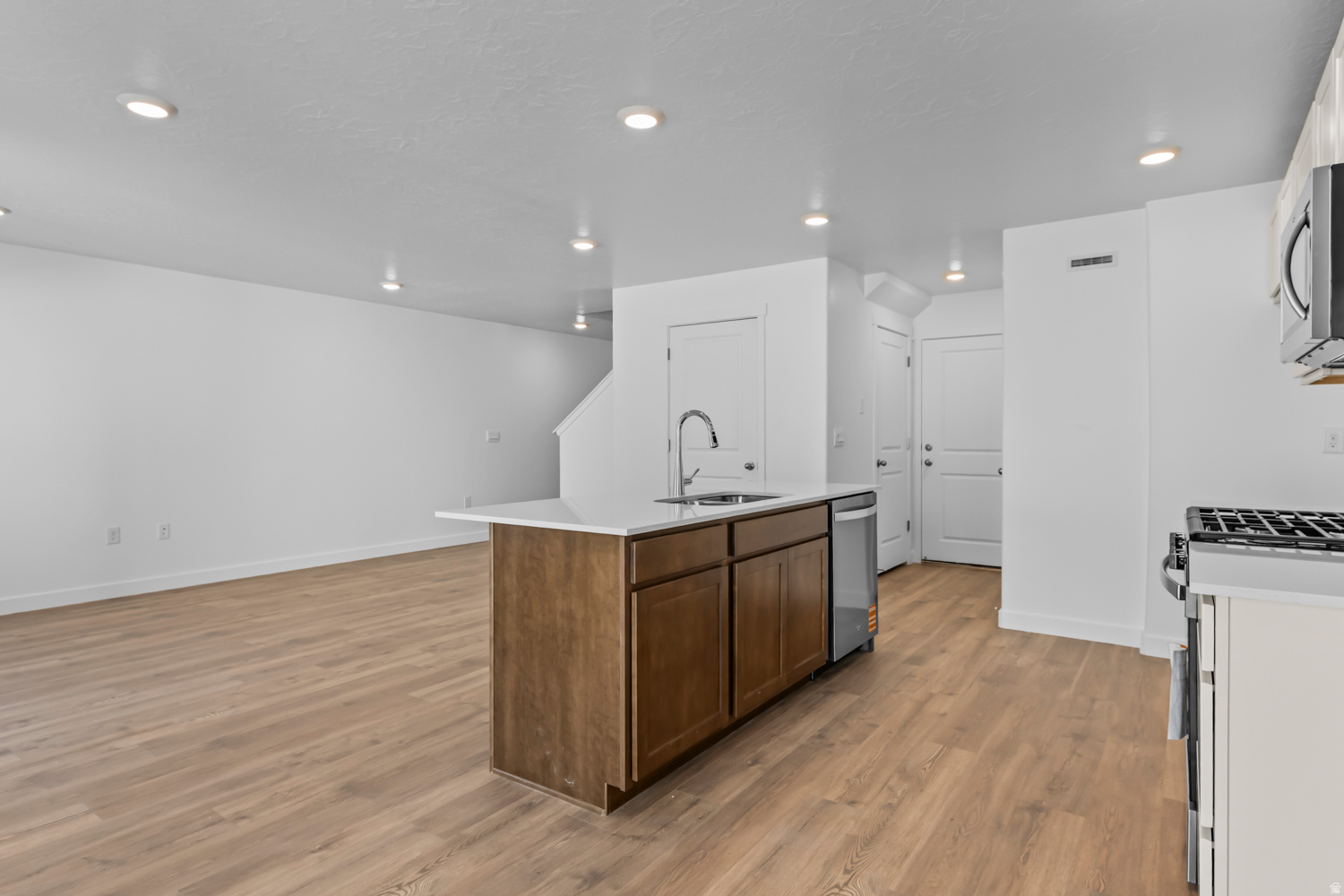VIRIDIAN - Residential