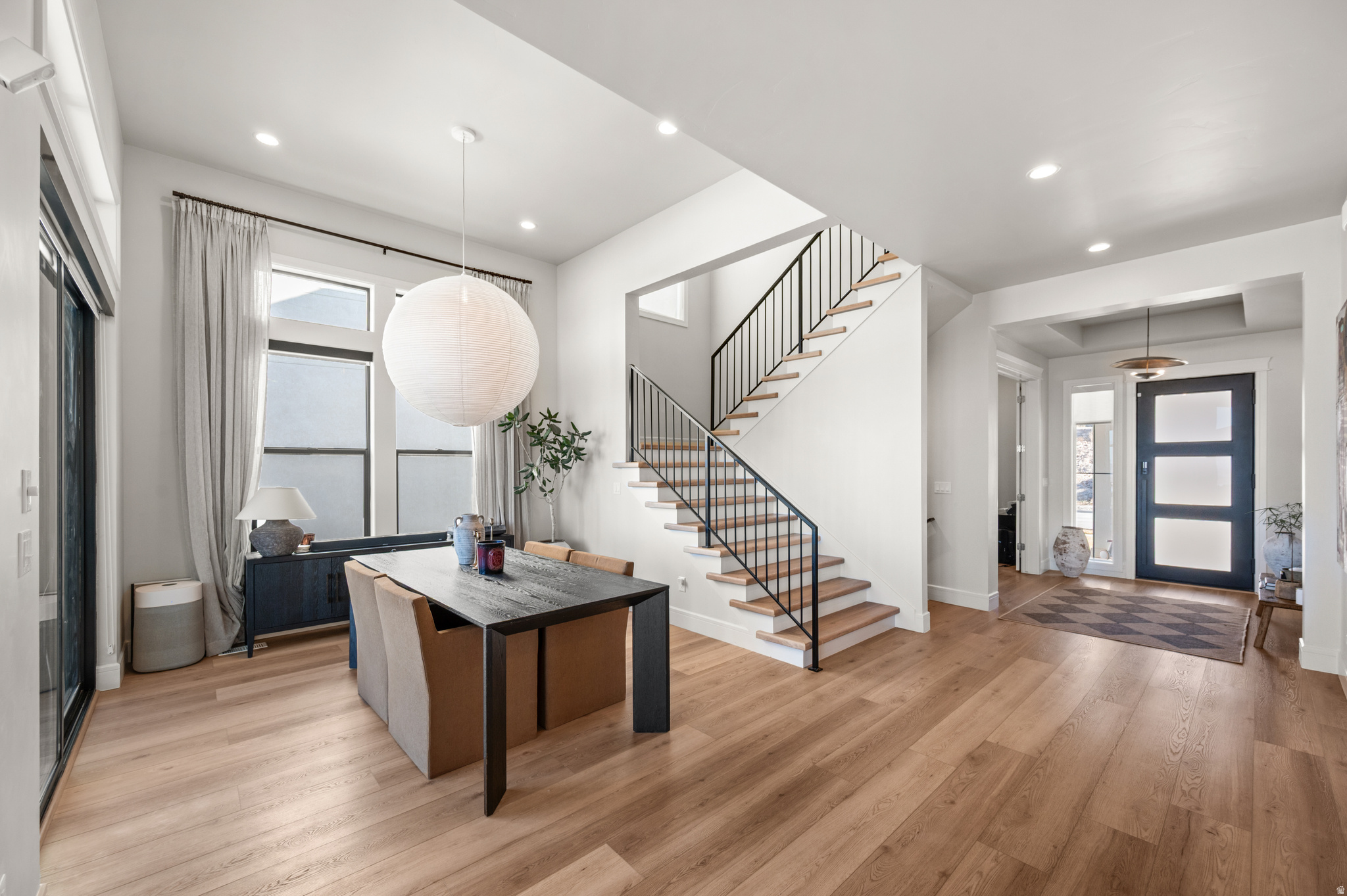 RIDGE - Residential