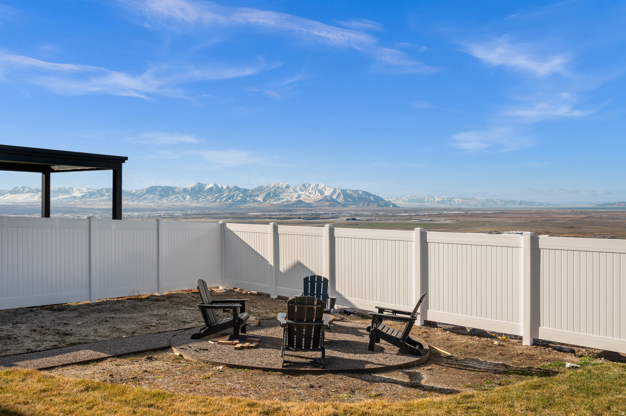 RIDGE - Residential