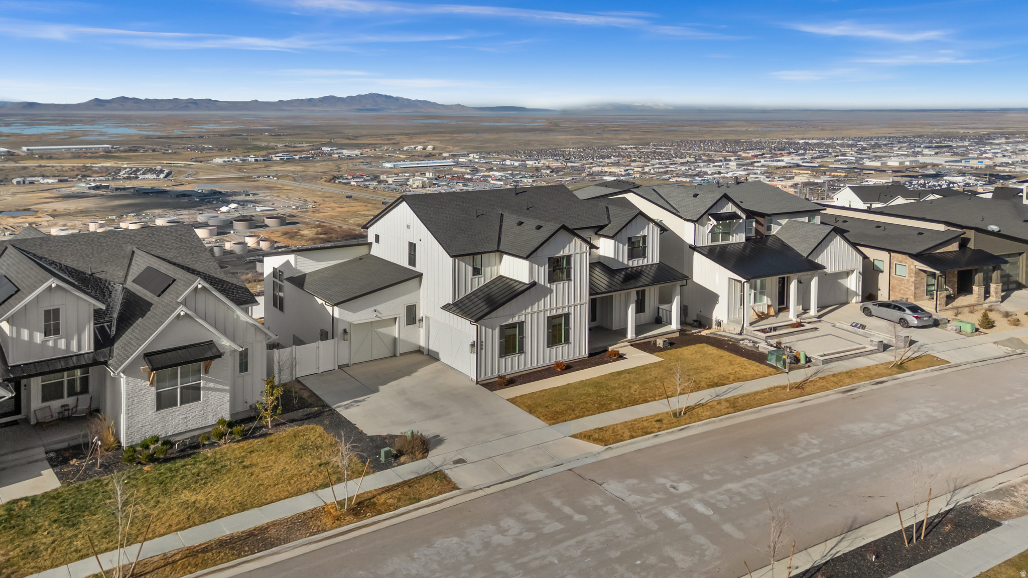 RIDGE - Residential