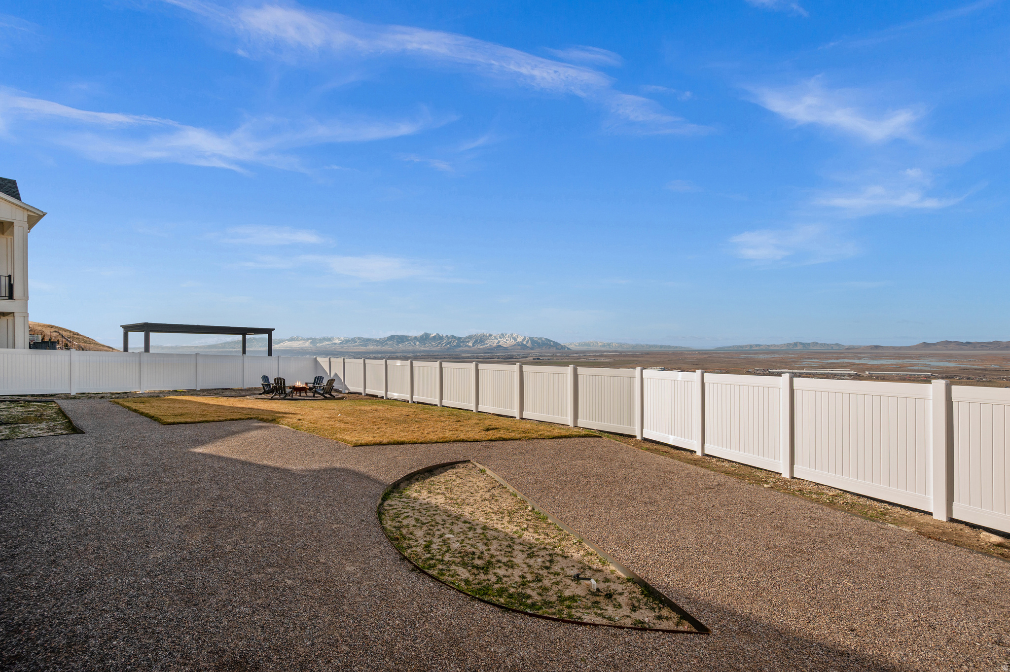 RIDGE - Residential