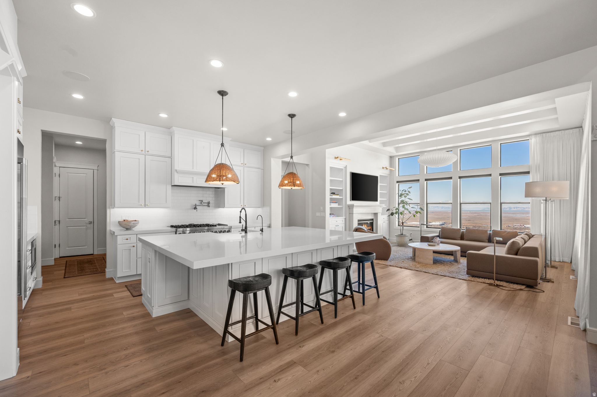 RIDGE - Residential