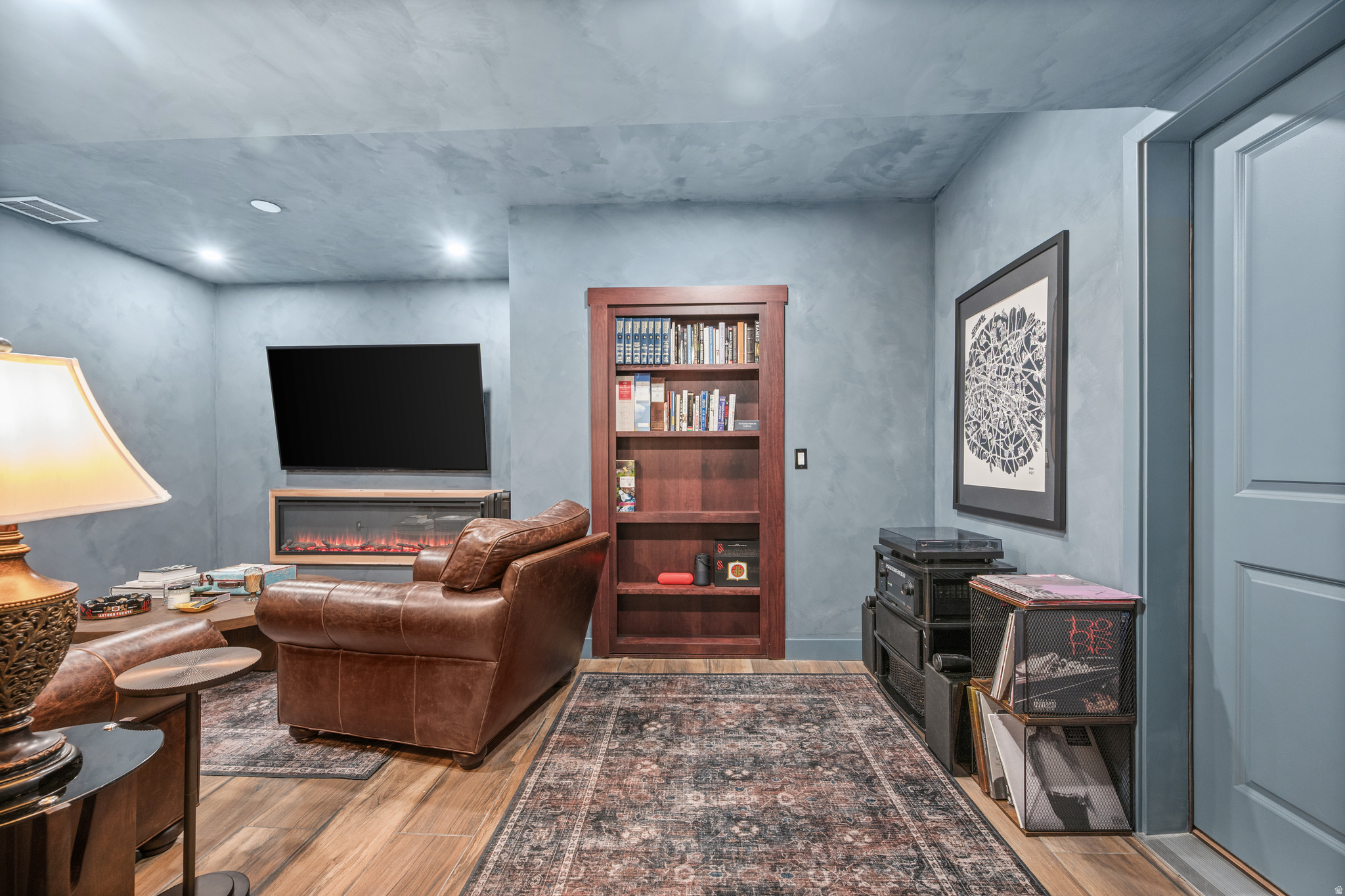 RIDGE - Residential
