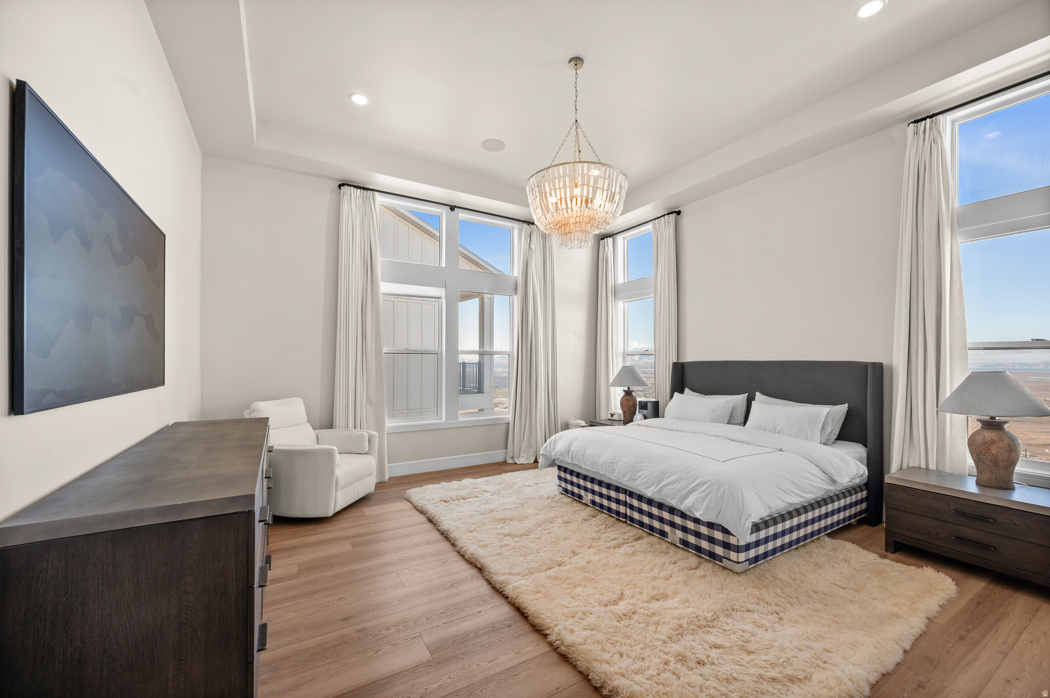 RIDGE - Residential