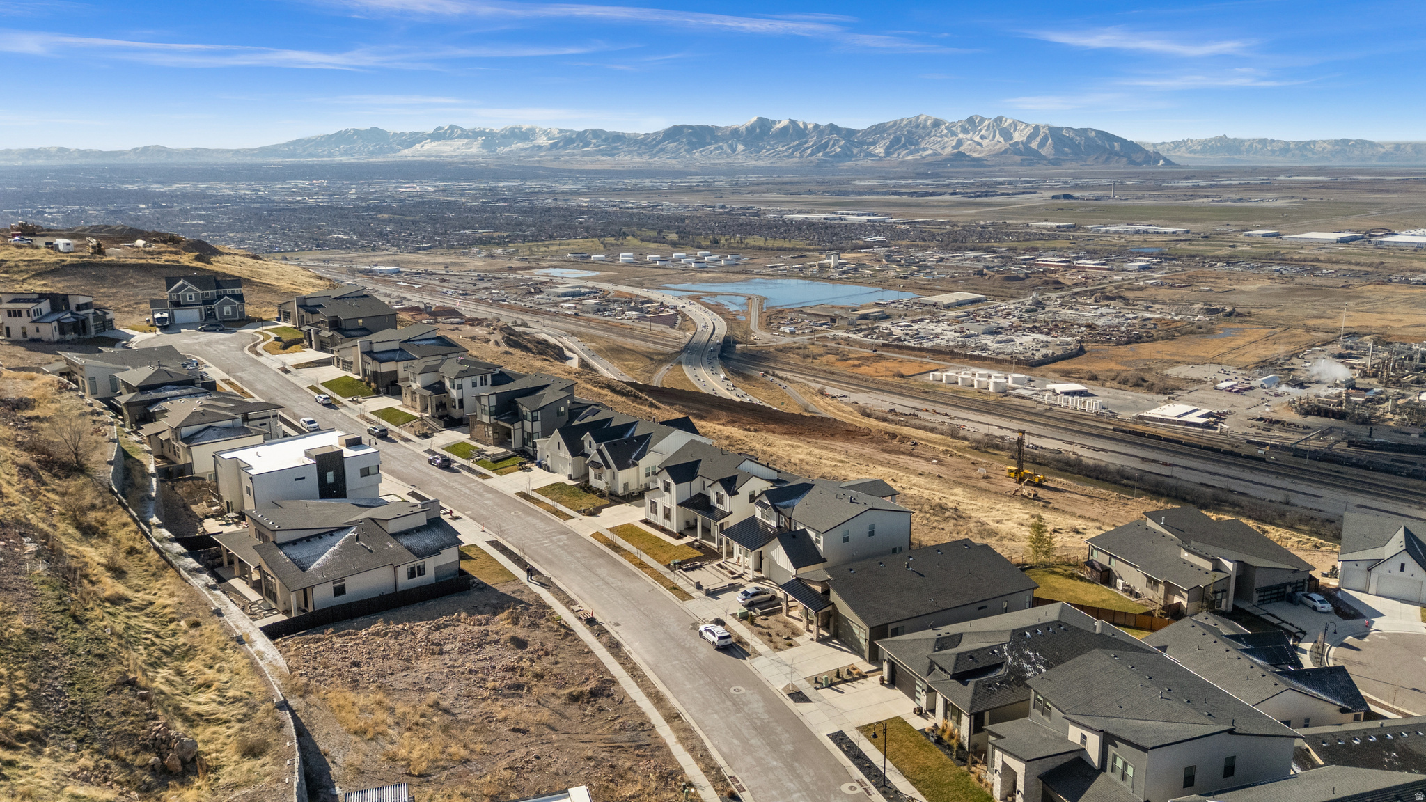 RIDGE - Residential