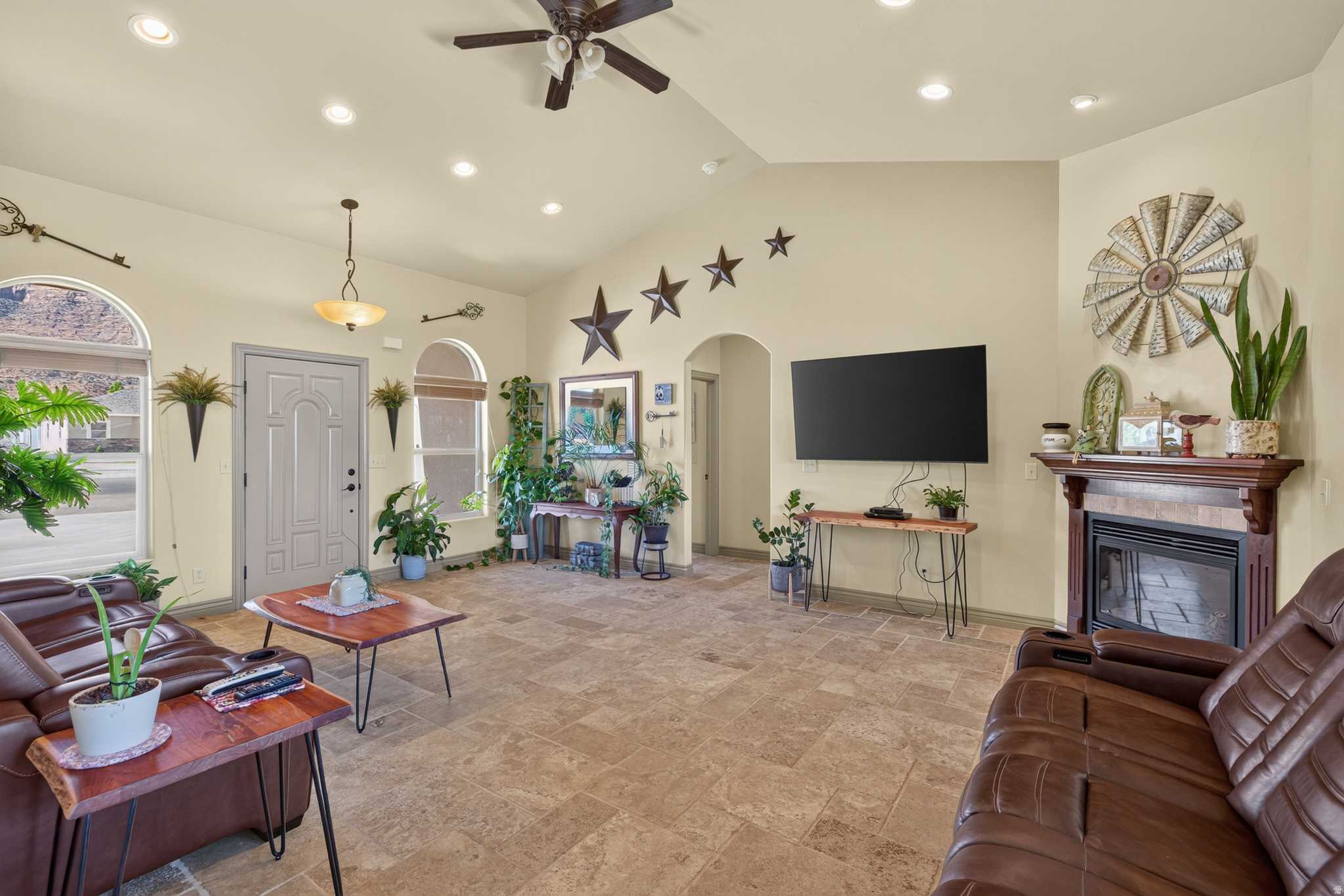 SUNNY ACRES - Residential