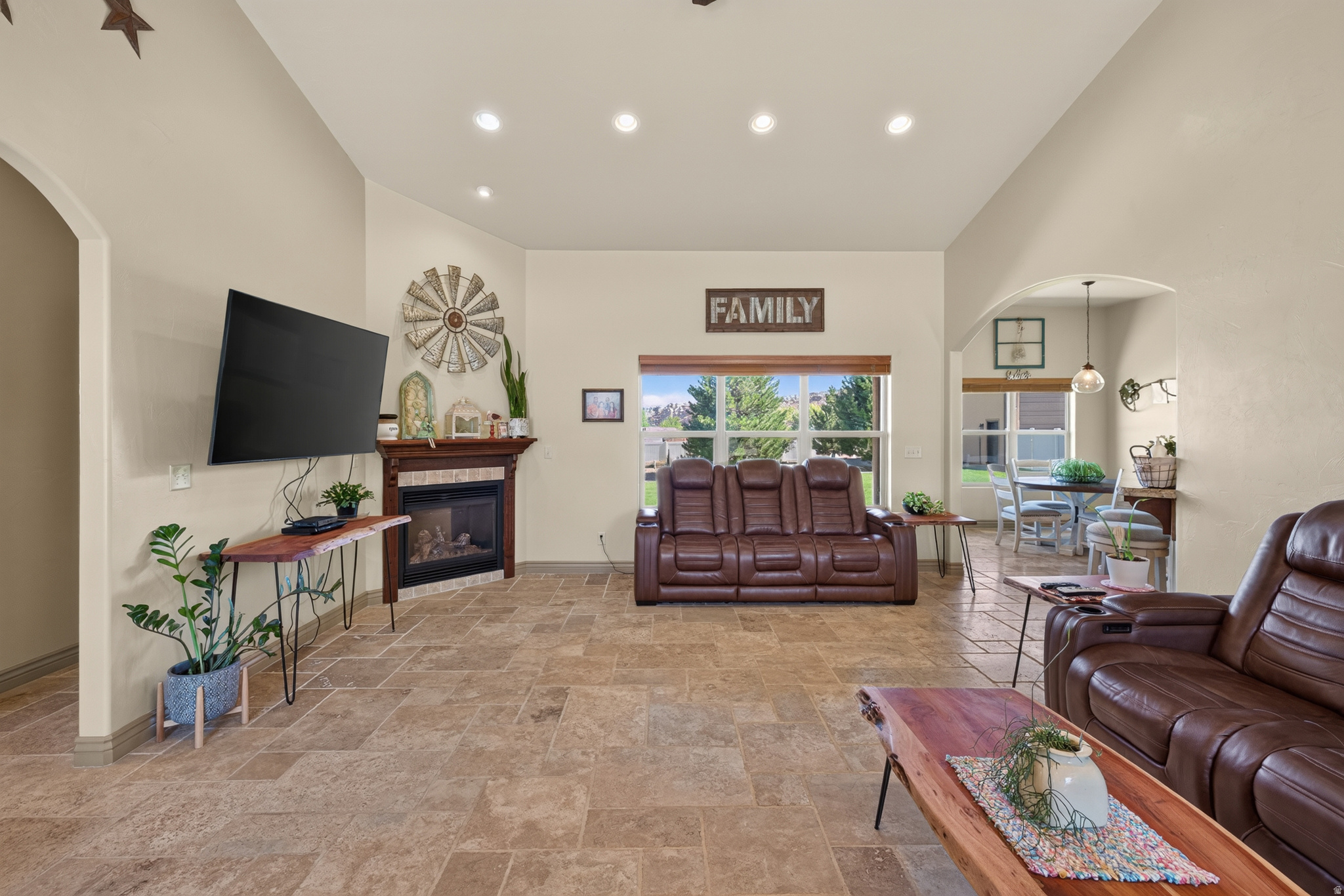 SUNNY ACRES - Residential