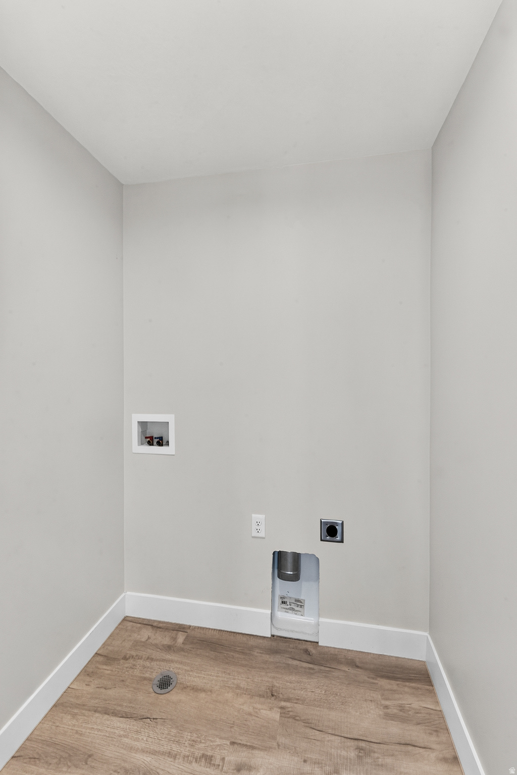 LOFTS ON REDWOOD - Residential