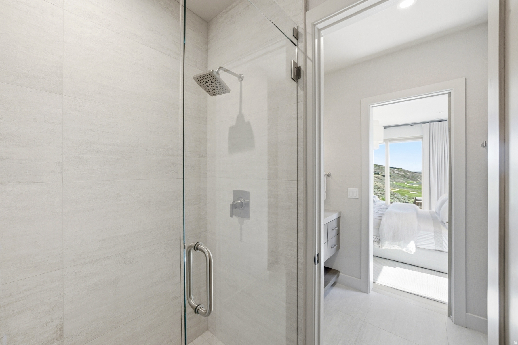 PROMONTORY PAINTED SHORES - Residential