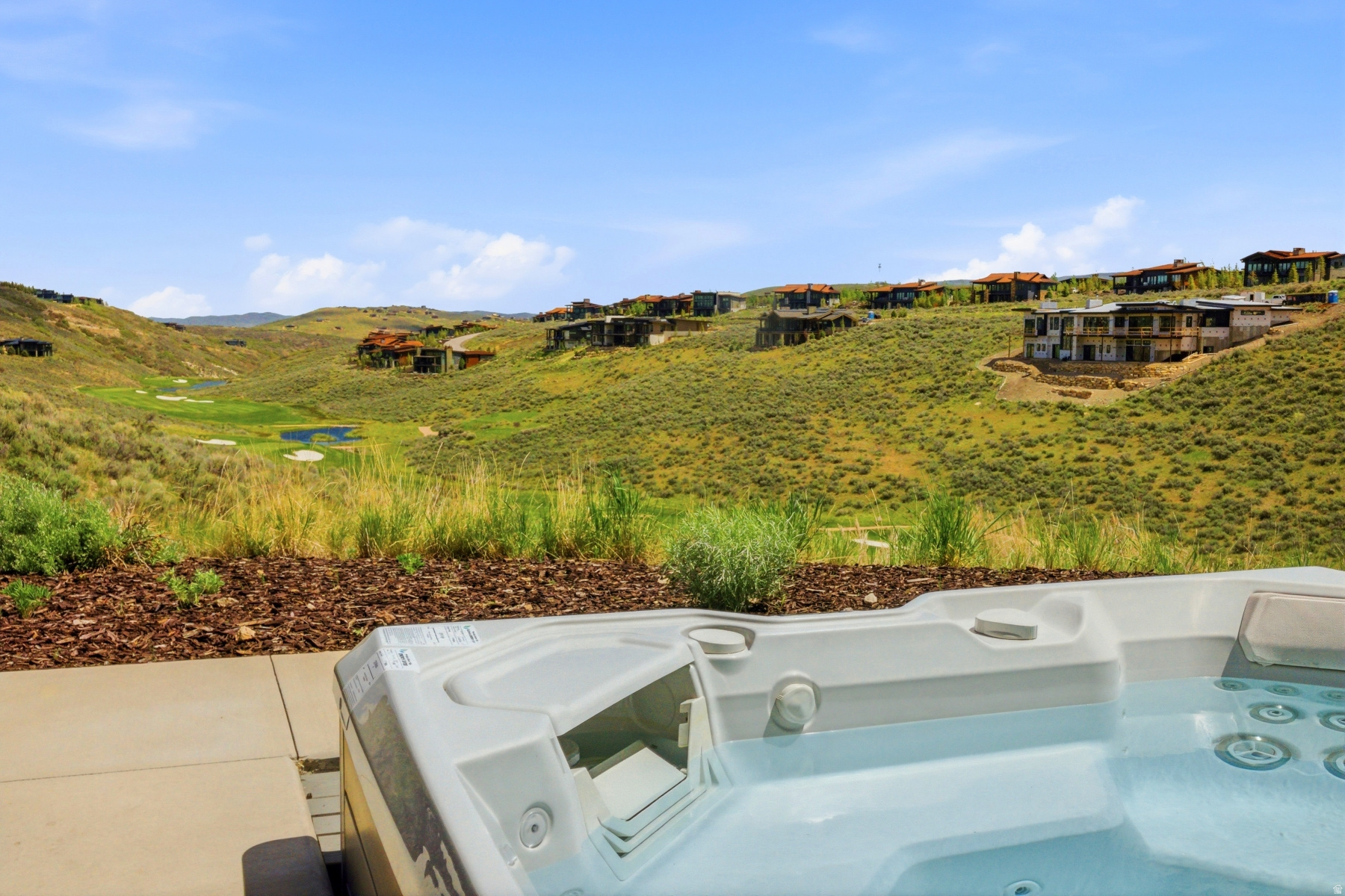 PROMONTORY PAINTED SHORES - Residential