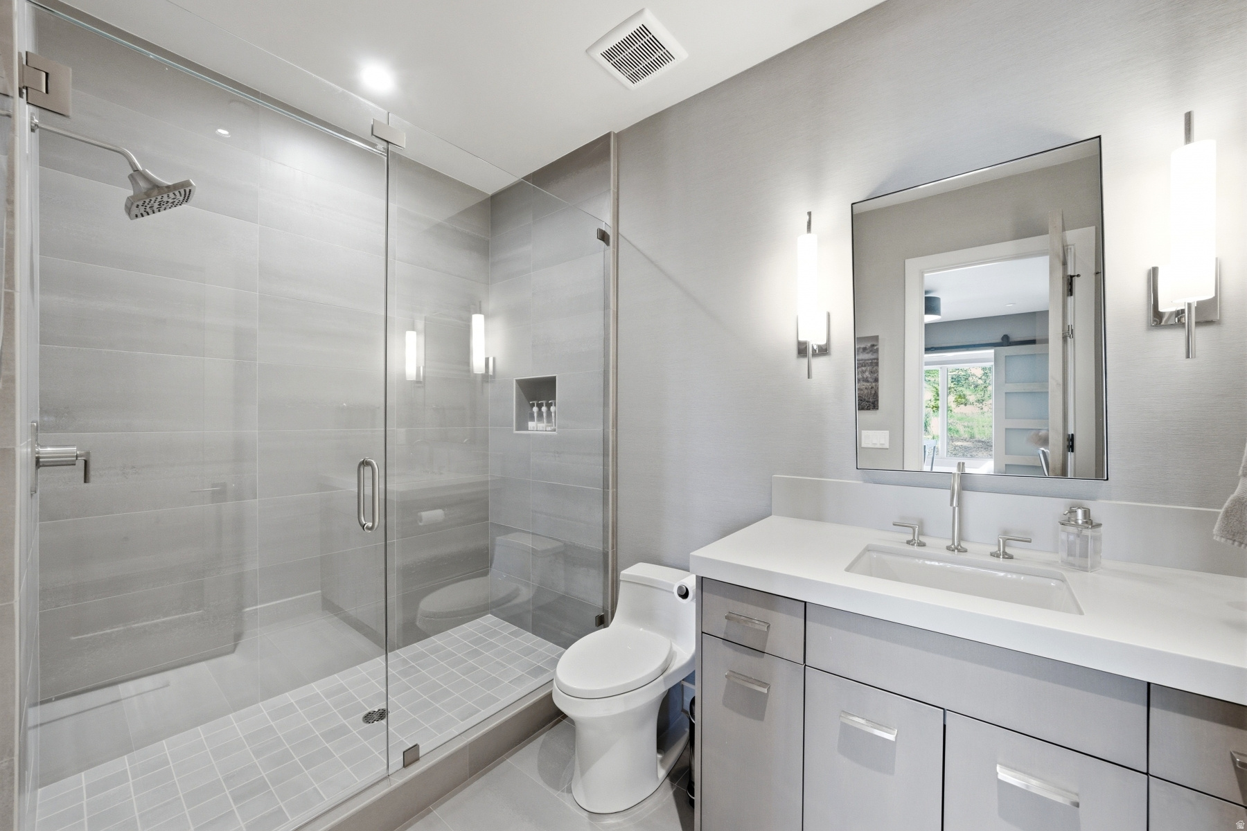 PROMONTORY PAINTED SHORES - Residential