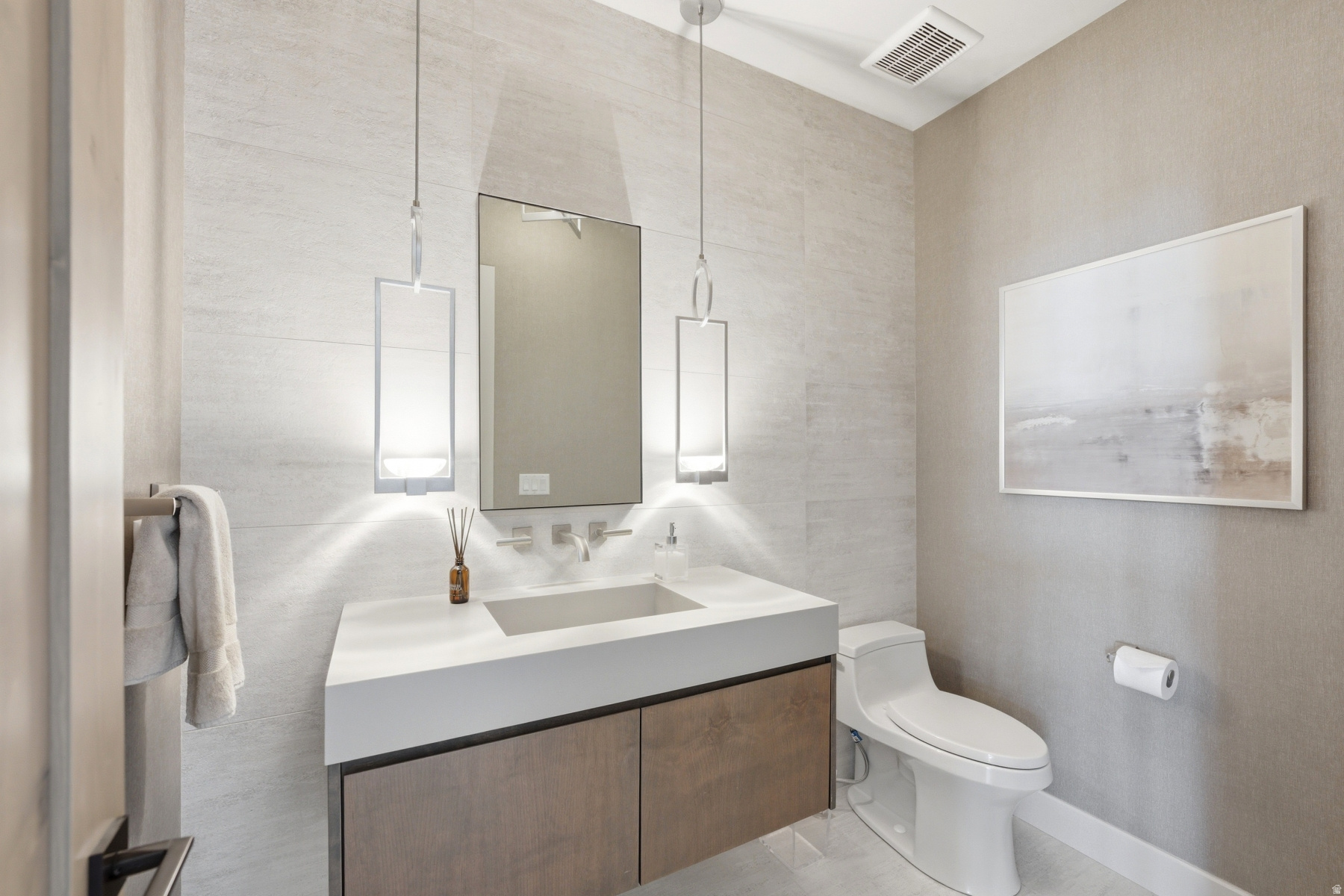 PROMONTORY PAINTED SHORES - Residential